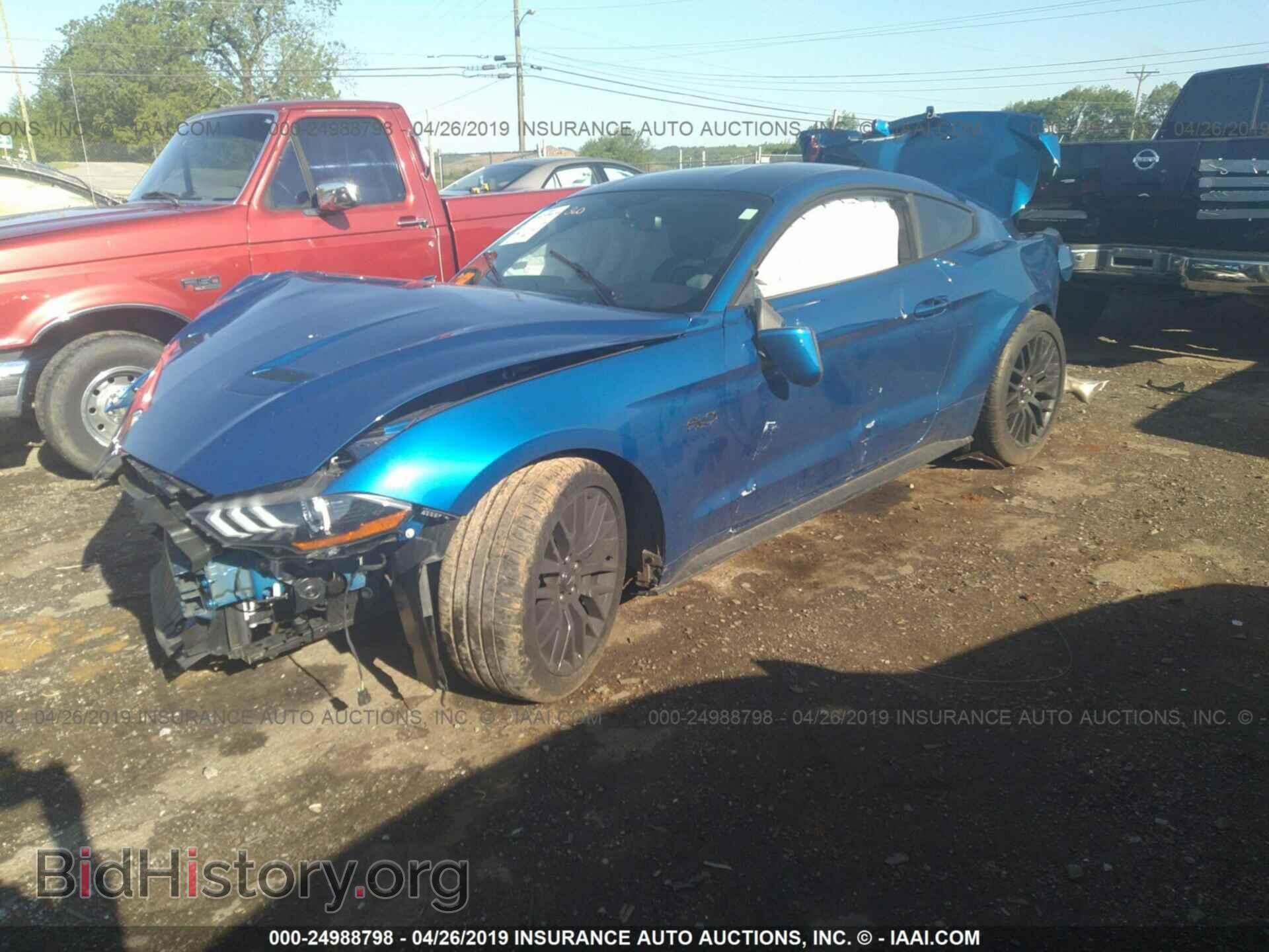 2018 FORD MUSTANG - VIN: 1FA6P8CF5J5158882 - Фото 2
