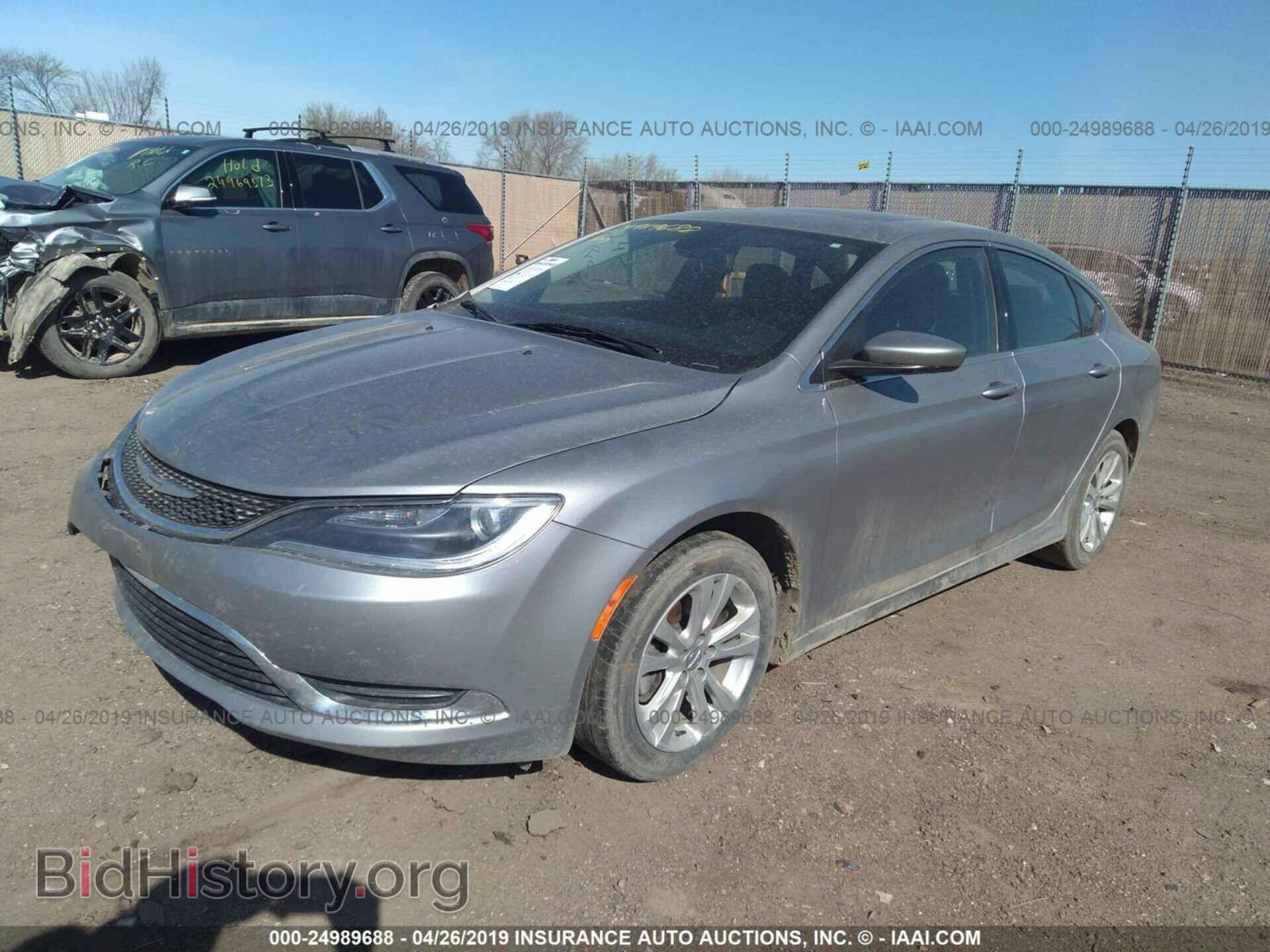 2015 CHRYSLER 200 - VIN: 1C3CCCAB9FN732262 - Photo 2