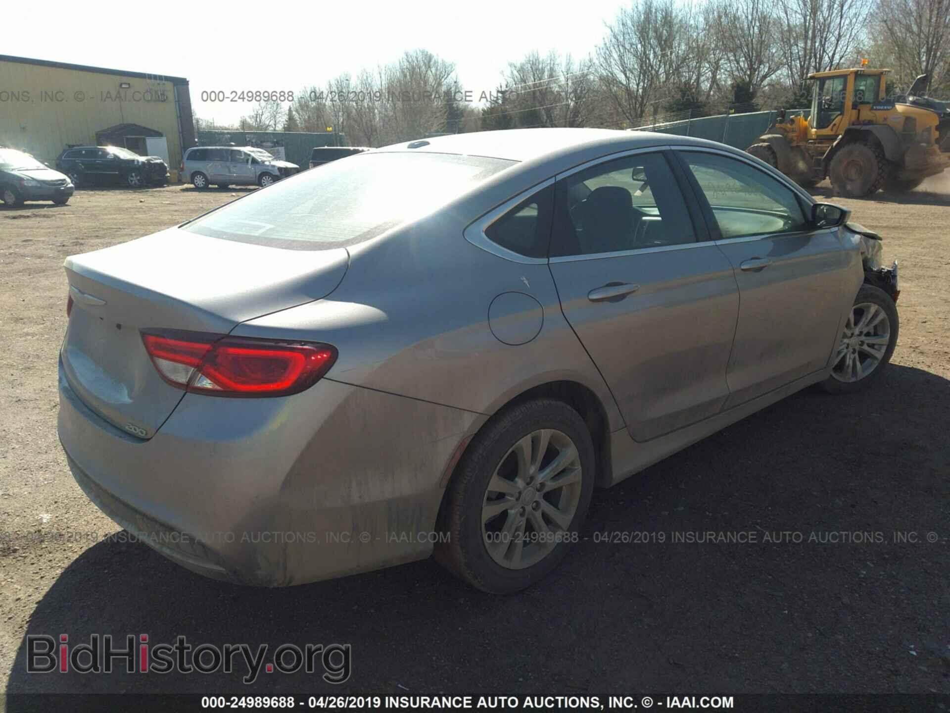 2015 CHRYSLER 200 - VIN: 1C3CCCAB9FN732262 - Photo 4