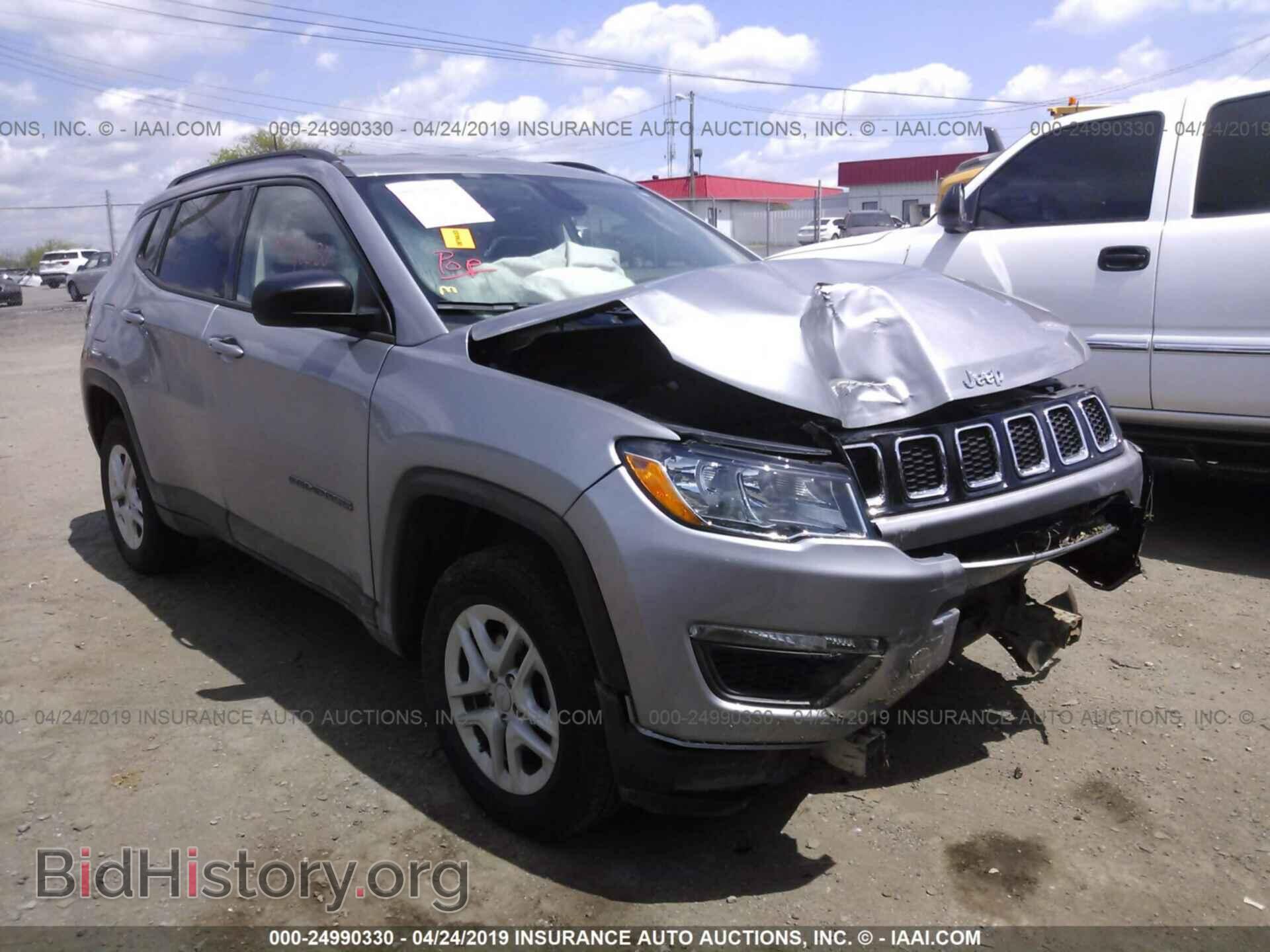 Фотография 3C4NJDABXJT261912 - JEEP COMPASS 2018