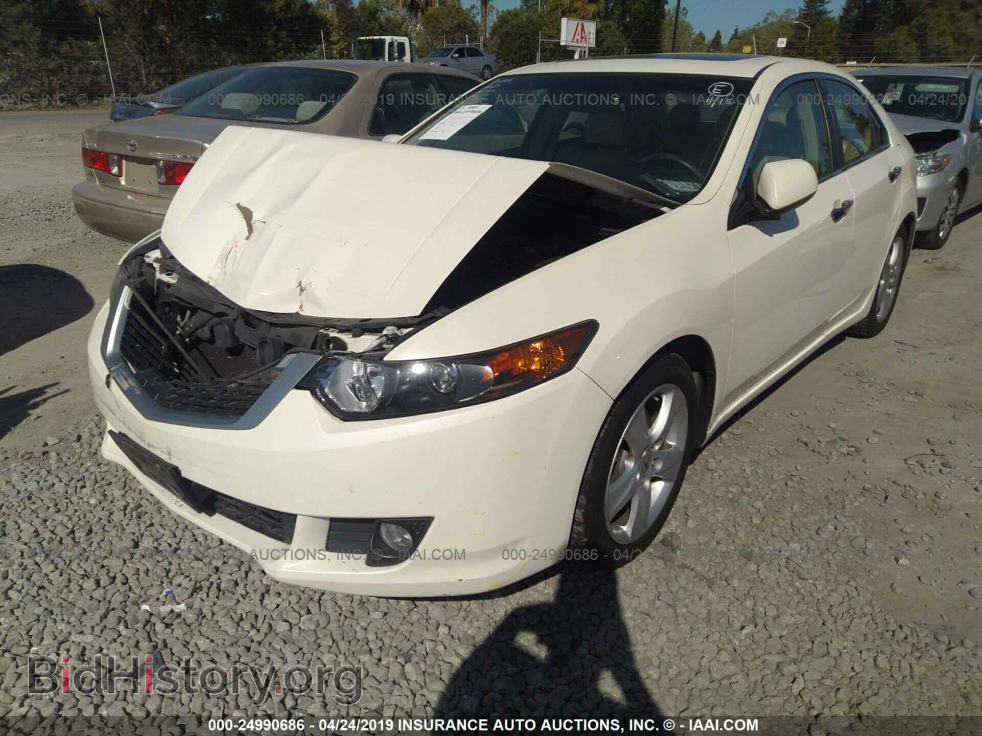 2010 ACURA TSX - VIN: JH4CU2F63AC021268 - Фото 2