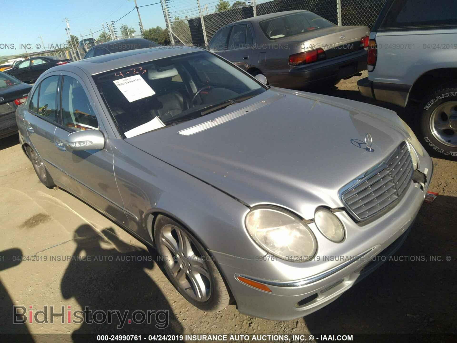 Photo WDBUF70J74A546553 - MERCEDES-BENZ E 2004