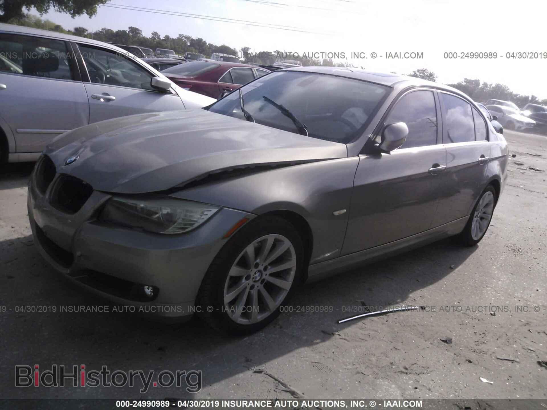 2011 BMW 328 - VIN: WBAPH7C58BE461103 - Фото 2