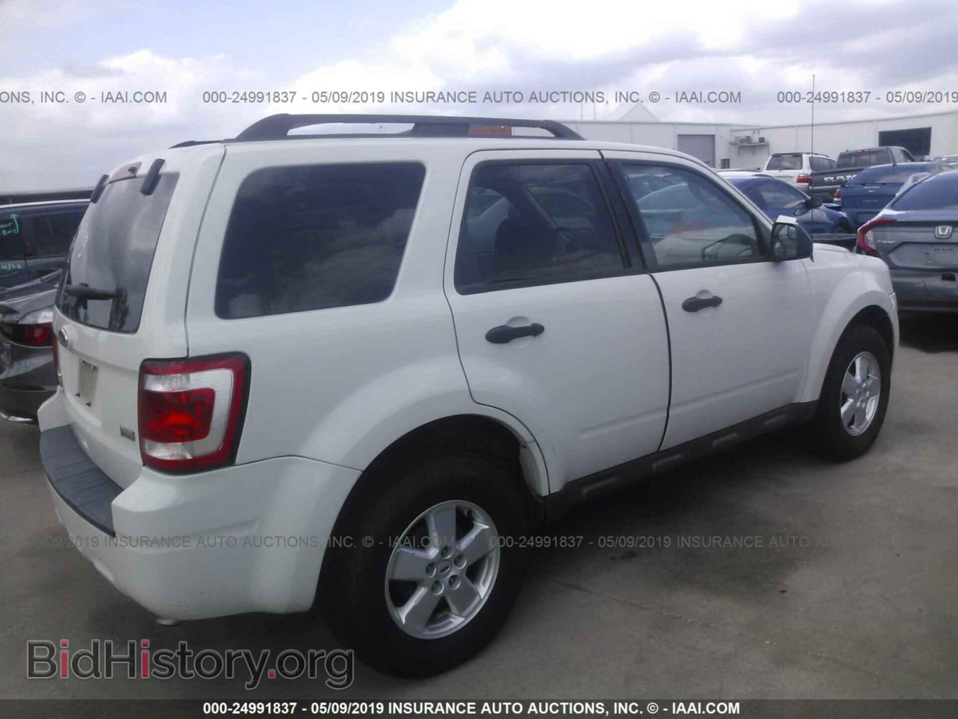 2011 FORD ESCAPE - VIN: 1FMCU0DG6BKA49327 - Фото 4