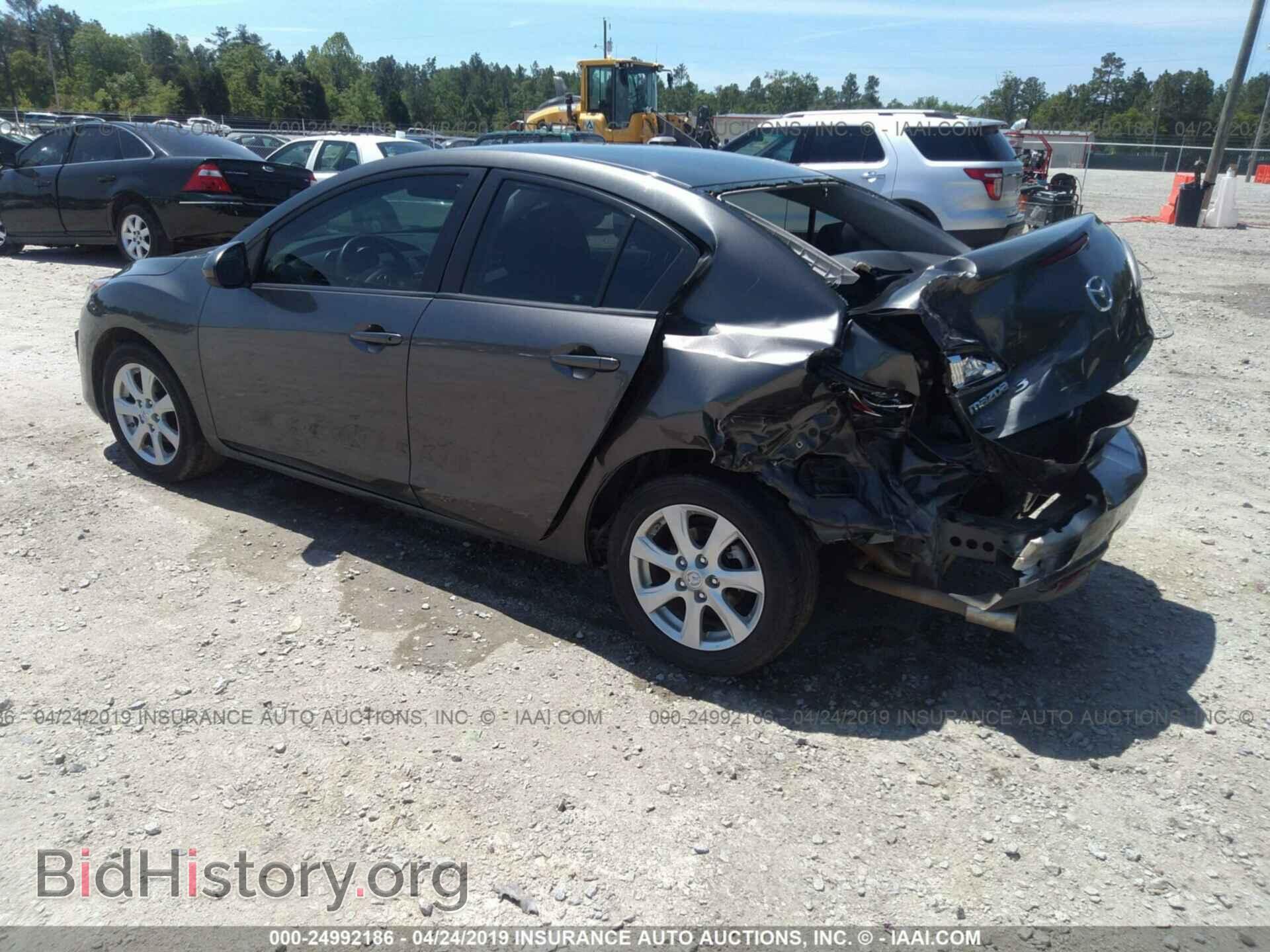 2011 MAZDA 3 - VIN: JM1BL1VF6B1474342 - Photo 3