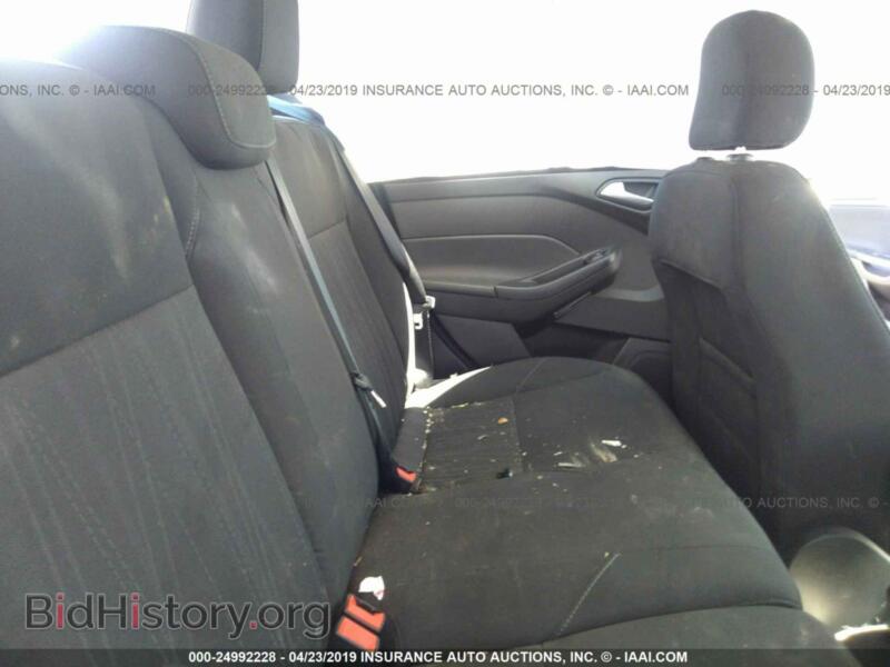 2016 Ford FOCUS (VIN 1FADP3K2XGL353955) — photo 8 of 10