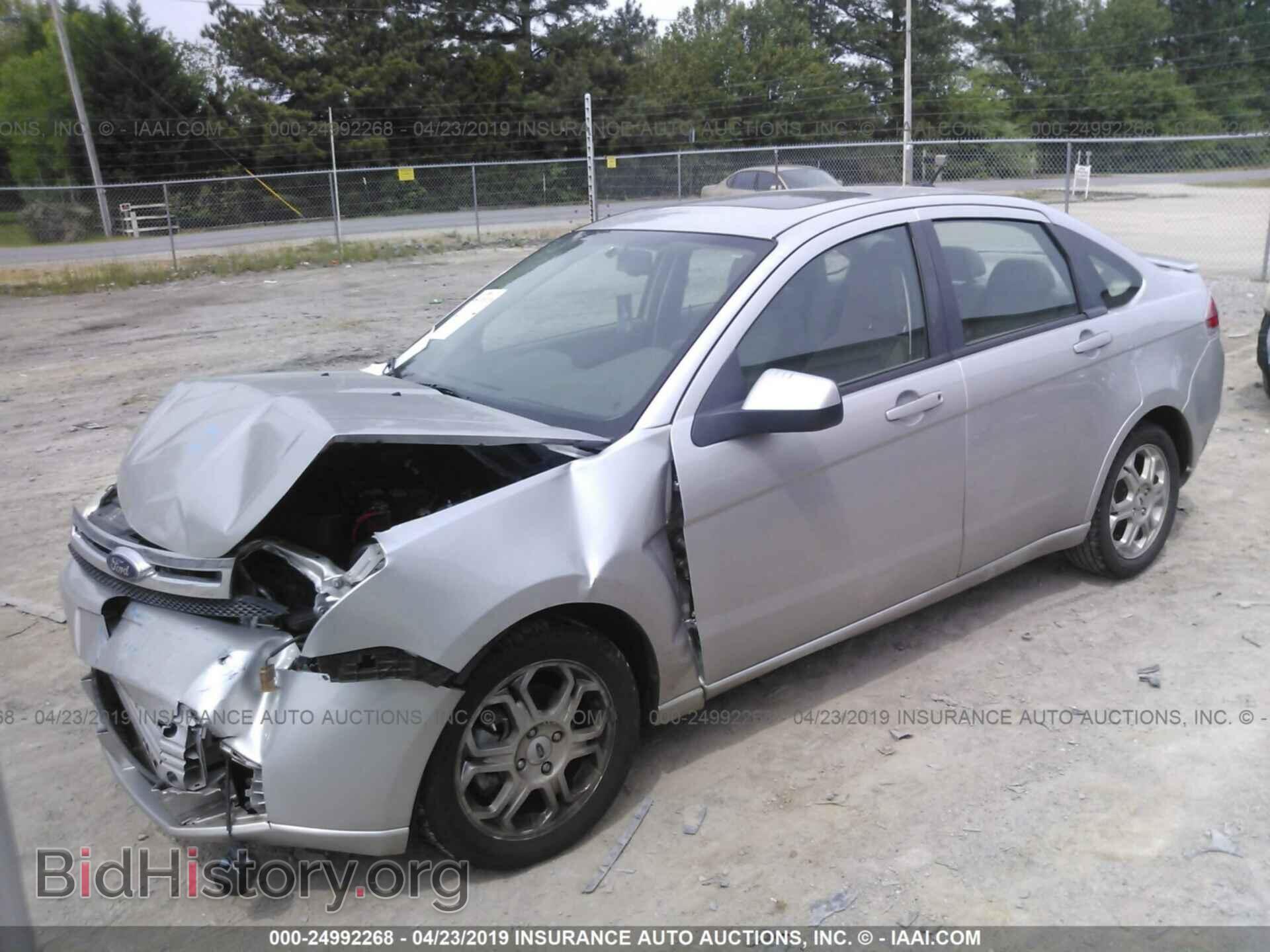 2009 FORD FOCUS - VIN: 1FAHP36N49W177640 - Photo 2