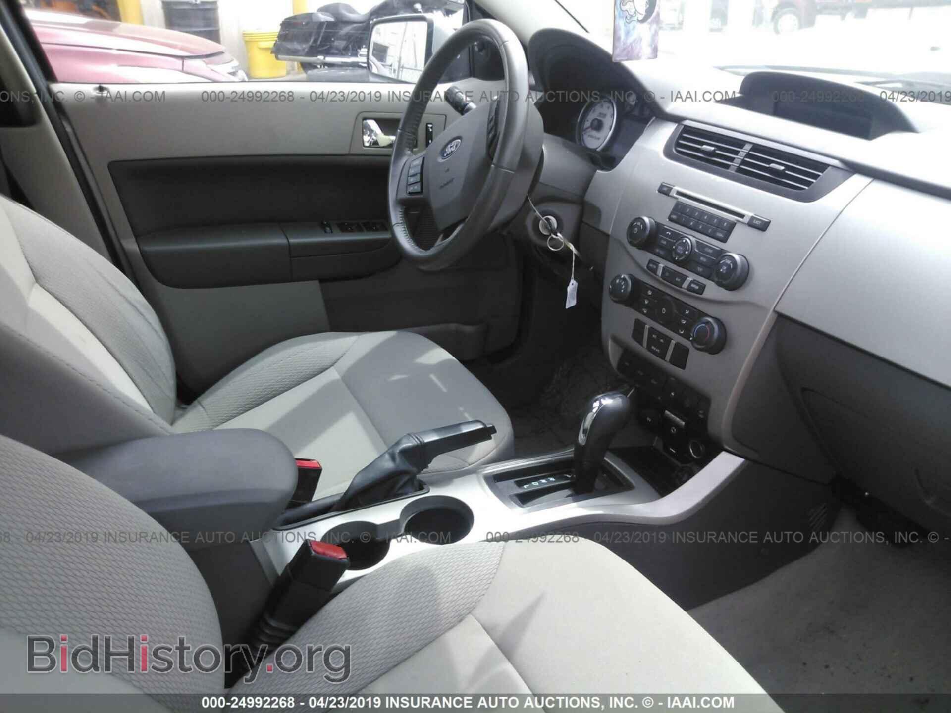 2009 FORD FOCUS - VIN: 1FAHP36N49W177640 - Photo 5