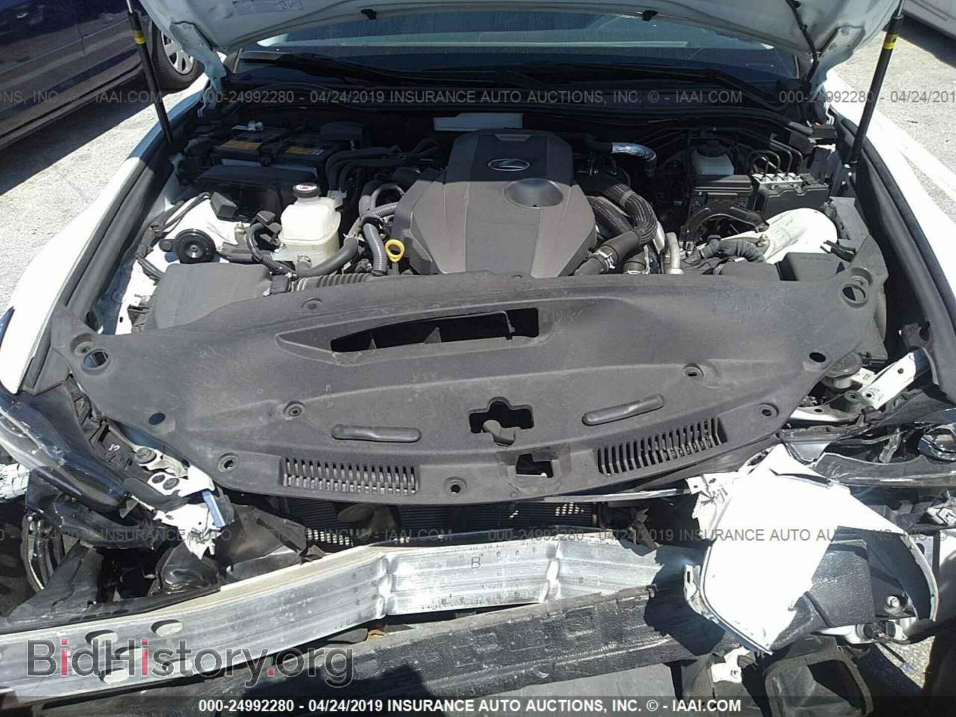 2017 LEXUS IS - VIN: JTHBA1D26H5052267 - Photo 10