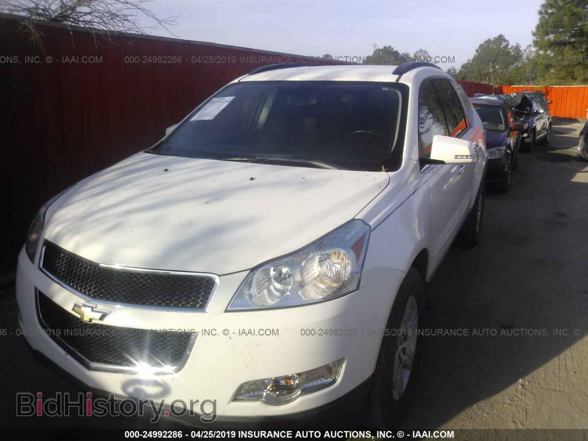 2010 CHEVROLET TRAVERSE - VIN: 1GNLRFED6AJ267809 - Фото 2