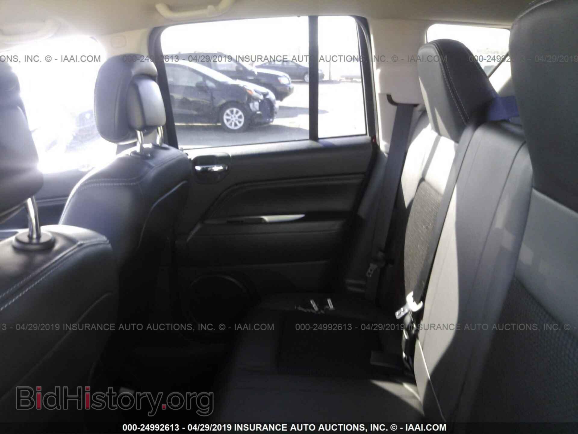 2014 JEEP COMPASS - VIN: 1C4NJDEB5ED828906 - Photo 8
