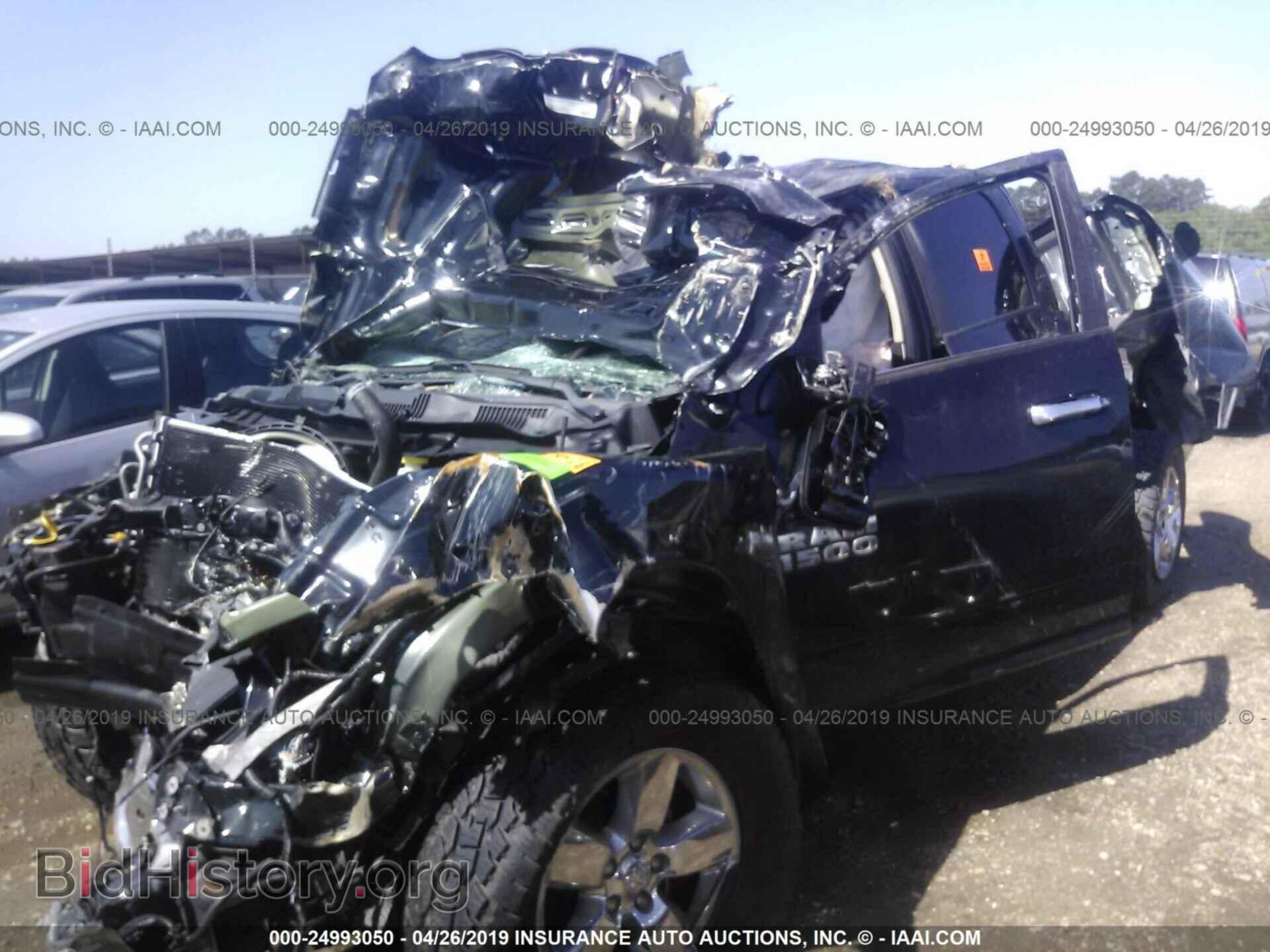 2017 RAM 1500 - VIN: 1C6RR7TT0HS552049 - Фото 2