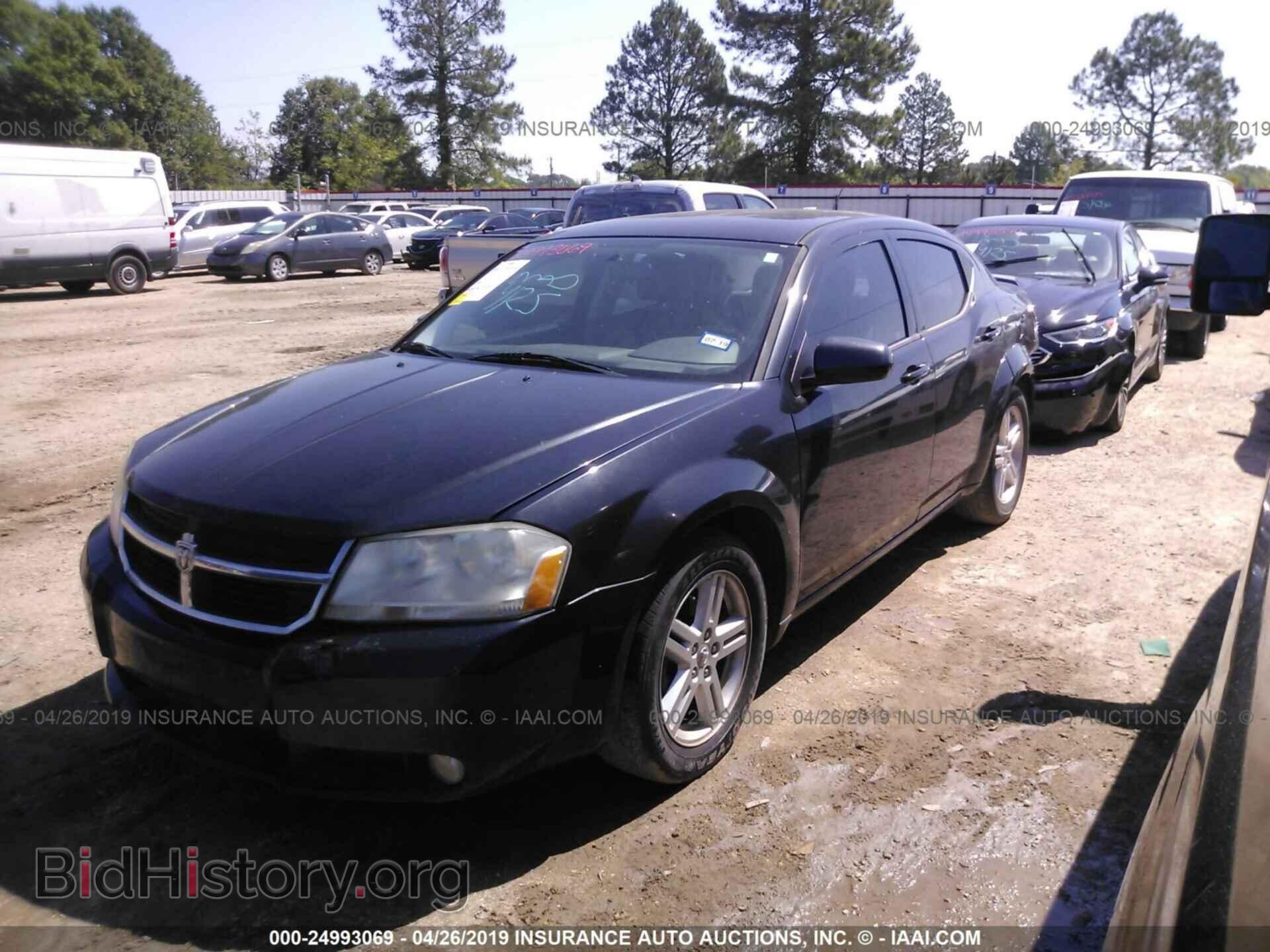 2010 DODGE AVENGER - VIN: 1B3CC5FB4AN218586 - Photo 2