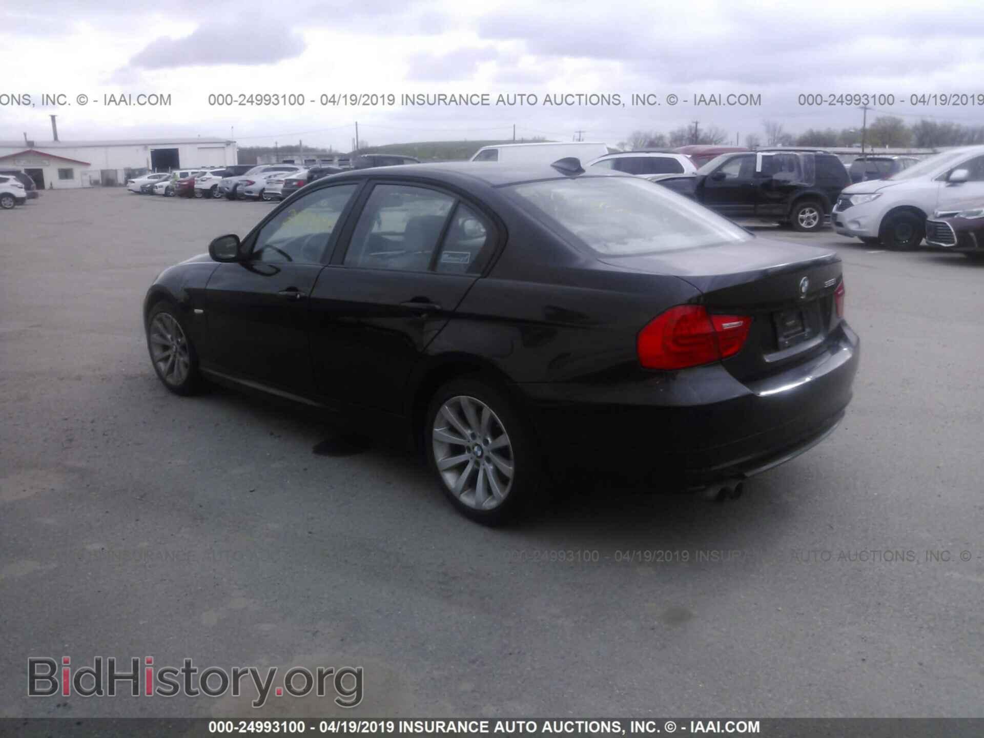 2011 BMW 328 - VIN: WBAPH5C58BA447505 - Фото 3