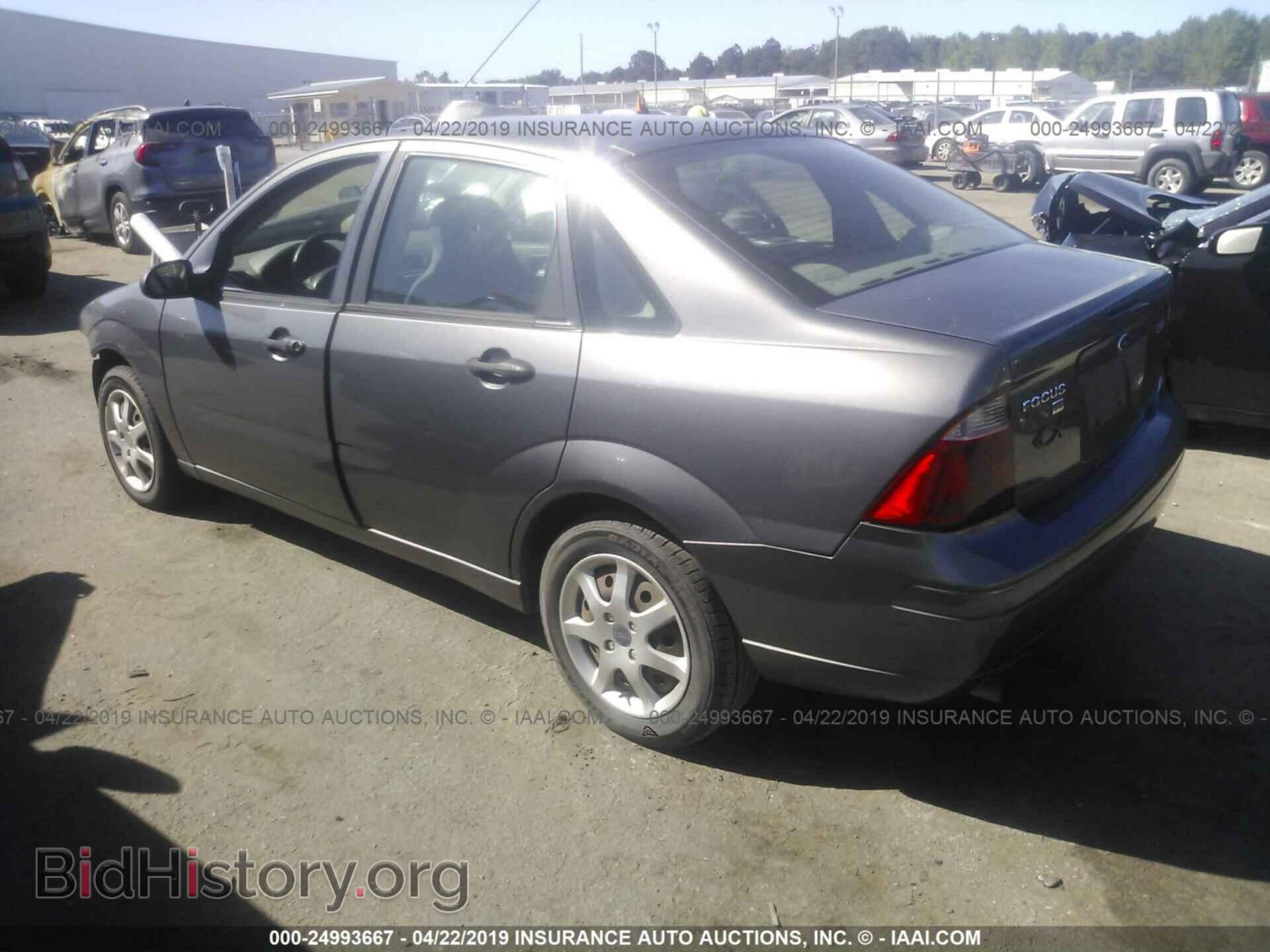 2005 FORD FOCUS - VIN: 1FAFP34N55W178381 - Фото 3