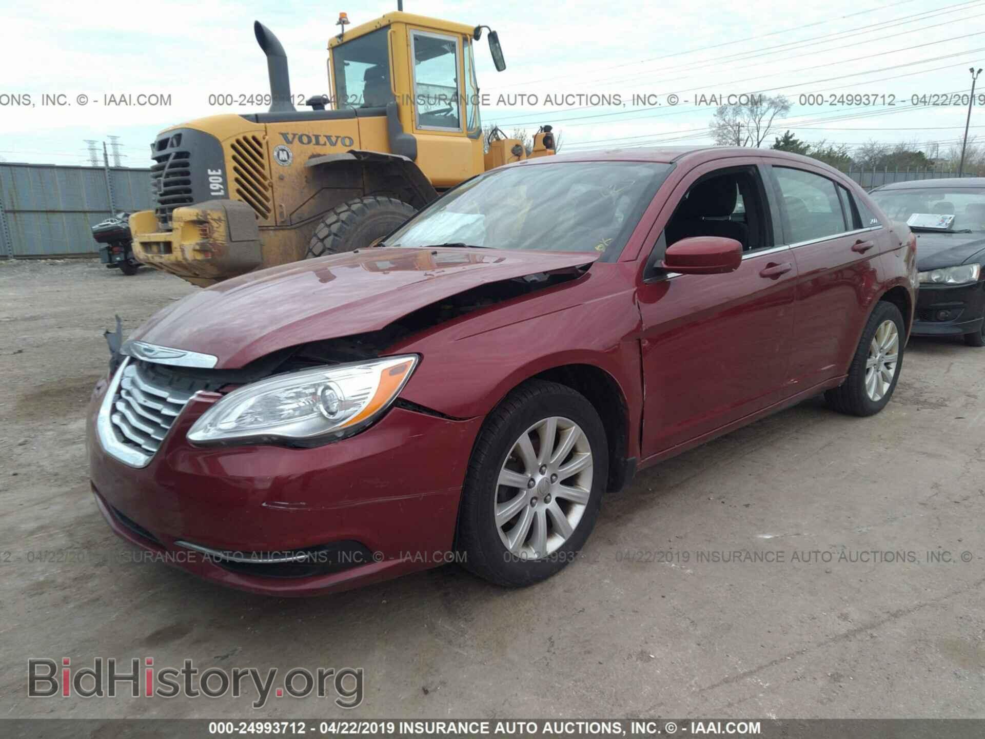 2012 CHRYSLER 200 - VIN: 1C3CCBBB0CN181501 - Фото 2