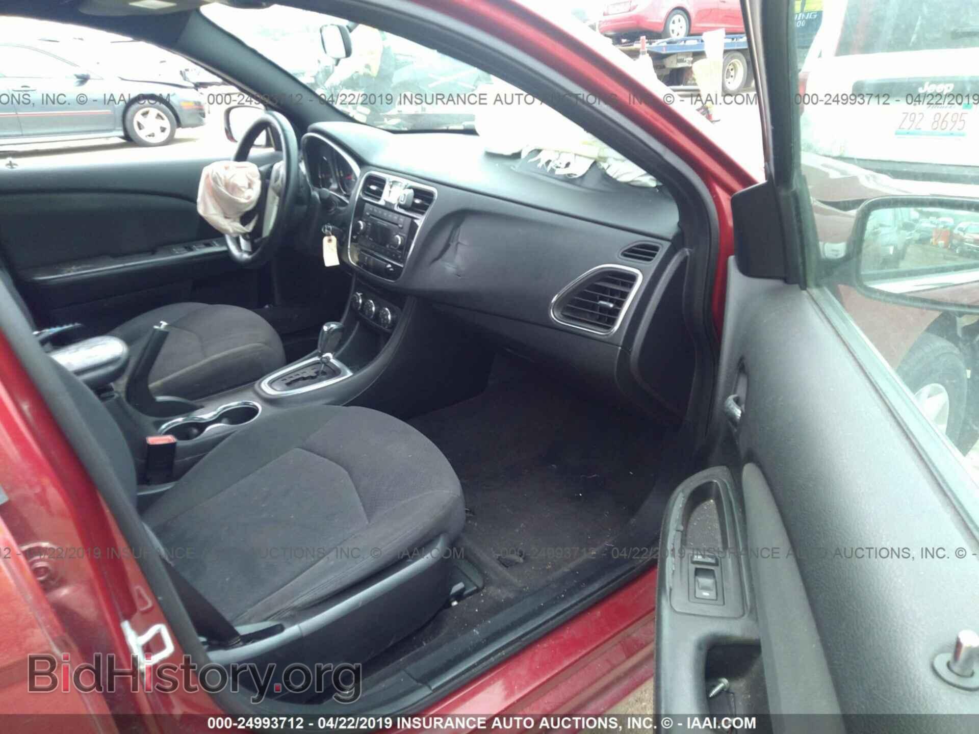 2012 CHRYSLER 200 - VIN: 1C3CCBBB0CN181501 - Фото 5