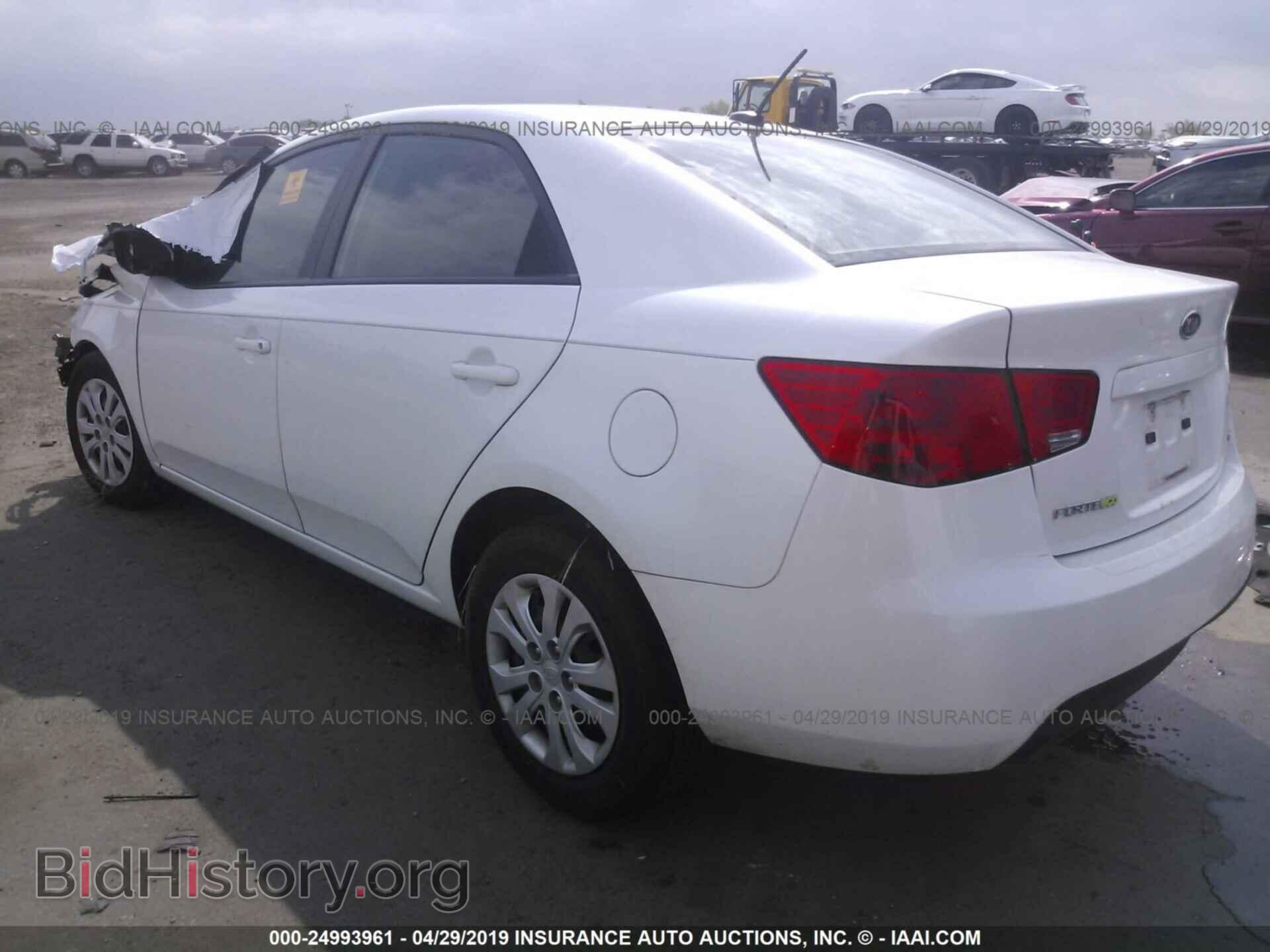 2013 KIA FORTE - VIN: KNAFU4A27D5718284 - Фото 3