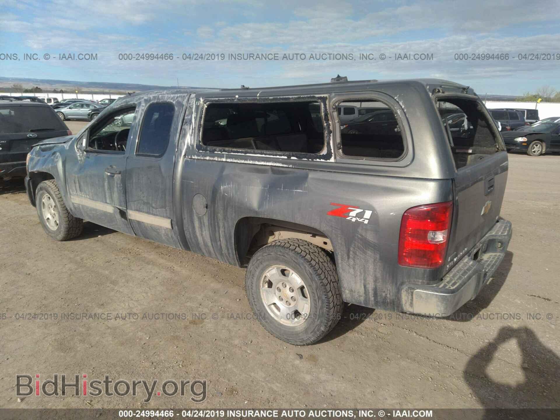 2011 CHEVROLET SILVERADO - VIN: 1GCRKSE30BZ221886 - Фото 3