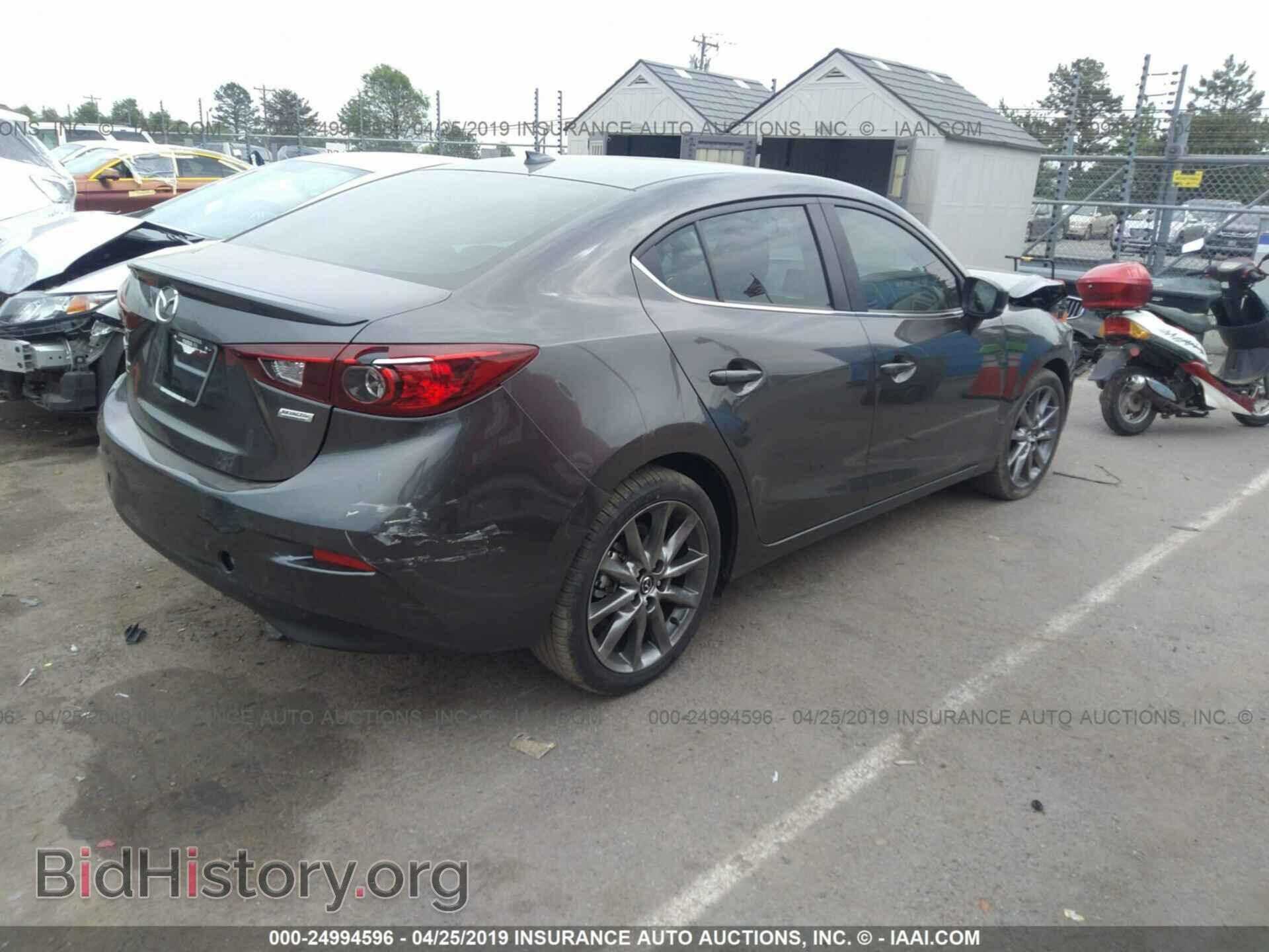 2018 MAZDA 3 - VIN: 3MZBN1V3XJM252482 - Фото 4