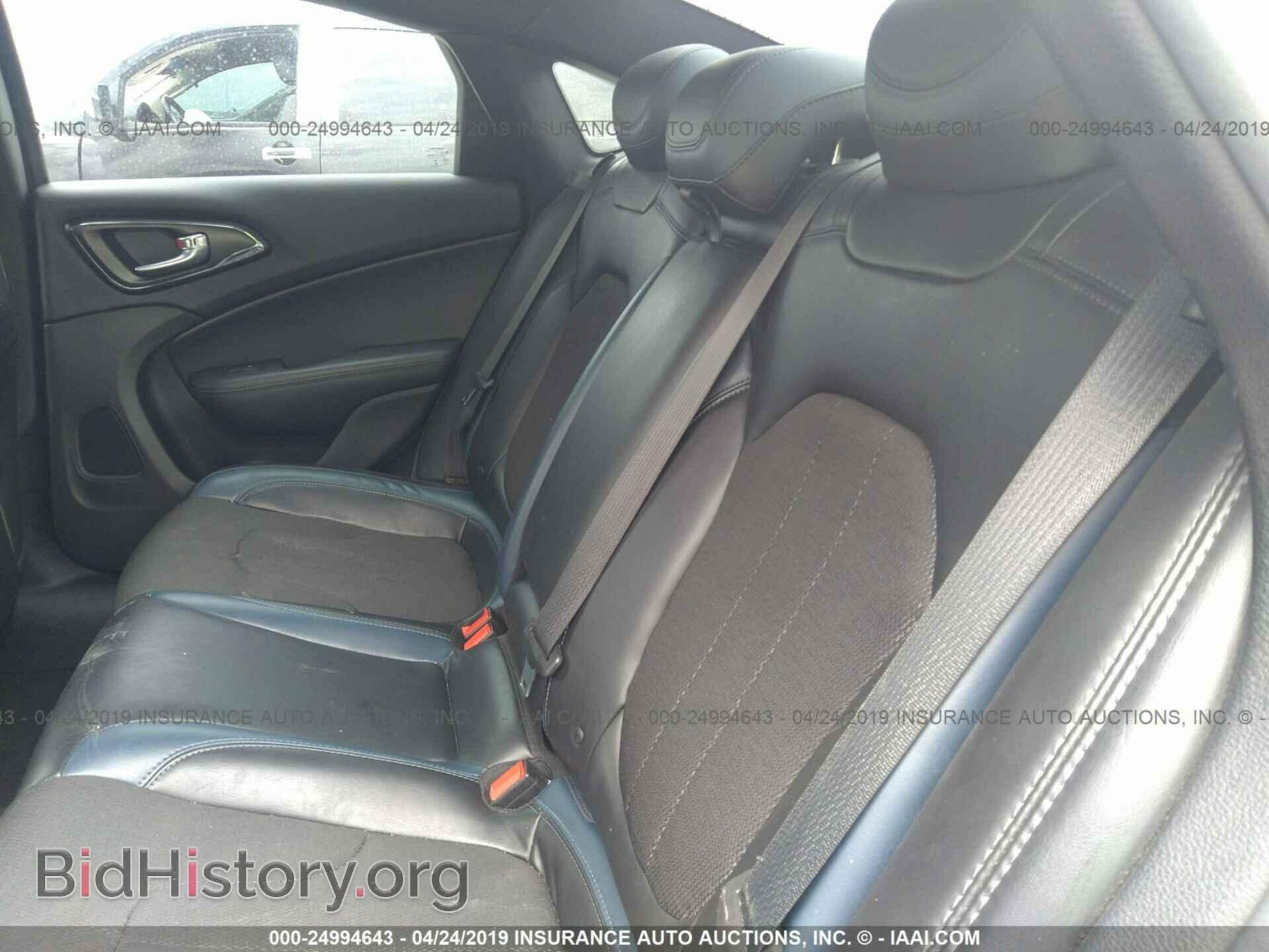 2016 CHRYSLER 200 - VIN: 1C3CCCBB1GN125899 - Photo 8