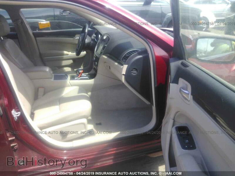 2014 Chrysler 300 (VIN 2C3CCAAG6EH119359) — photo 5 of 10