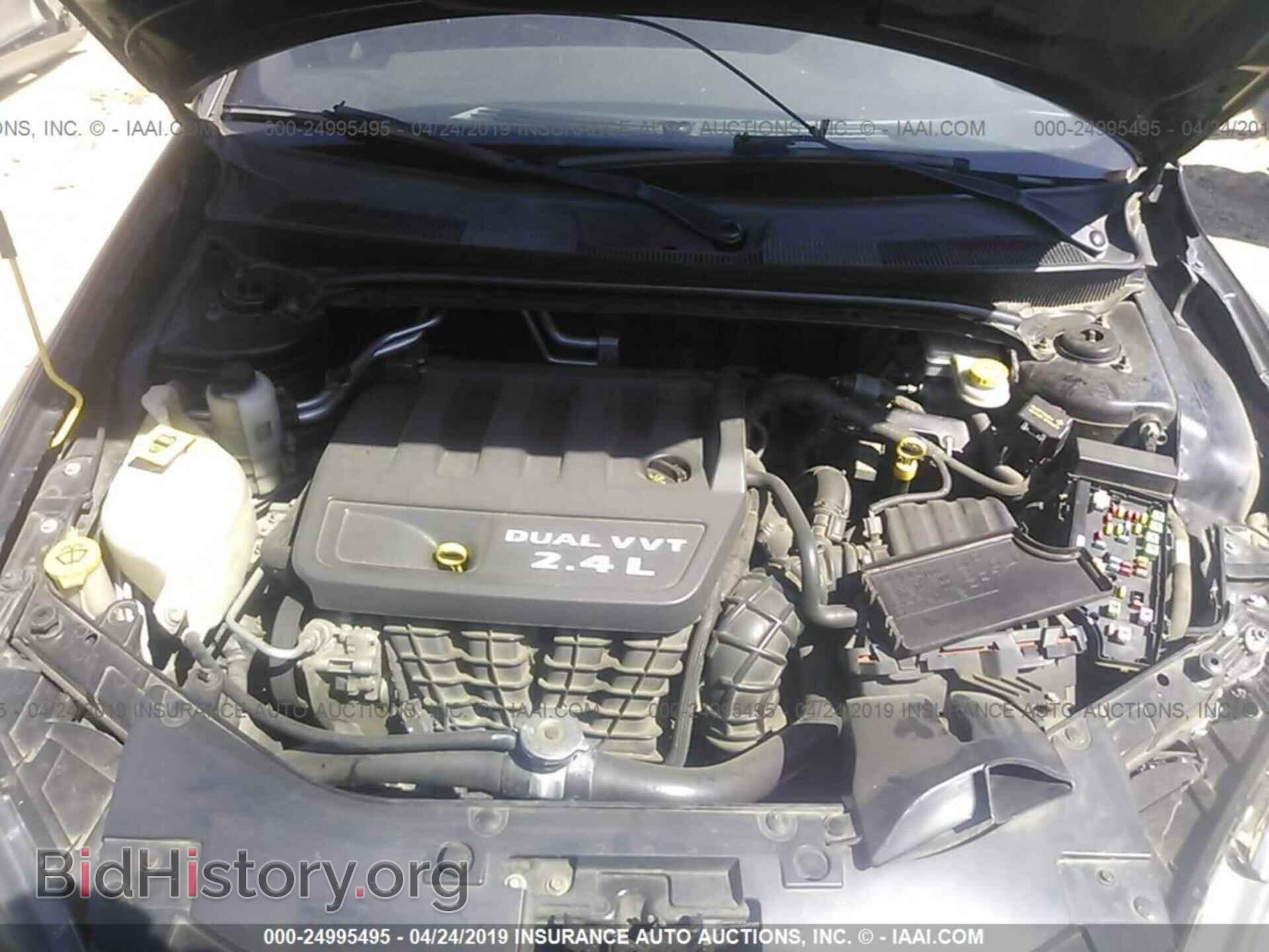 2013 CHRYSLER 200 - VIN: 1C3CCBAB5DN639990 - Photo 10