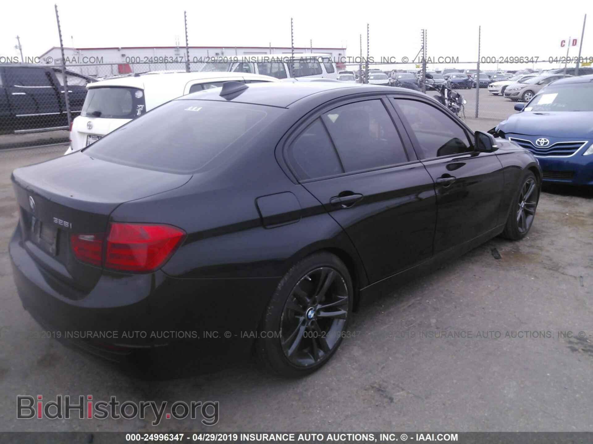 2012 BMW 328 - VIN: WBA3A5C56CF347703 - Фото 4