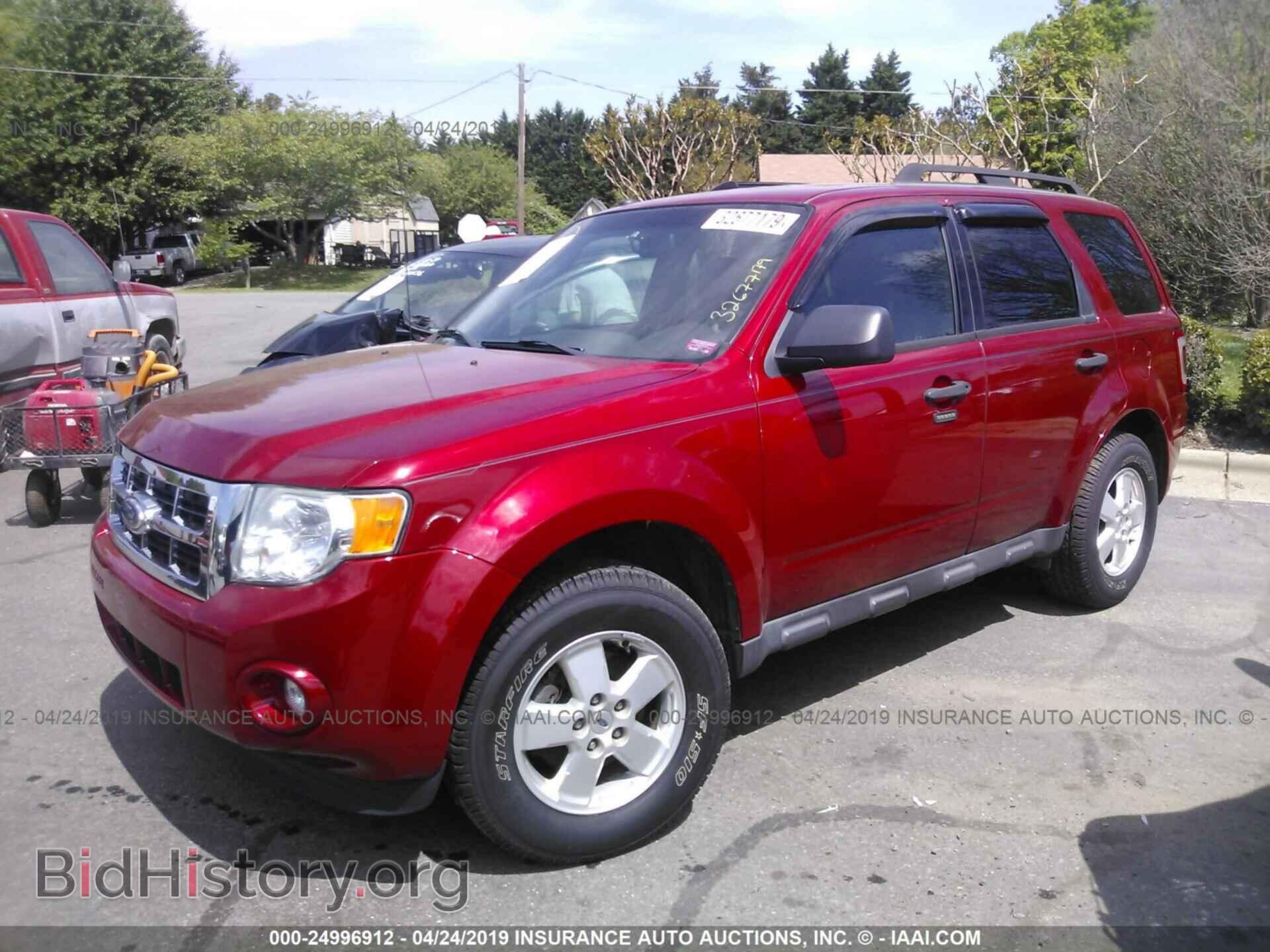 2011 FORD ESCAPE - VIN: 1FMCU9D79BKB34098 - Фото 2