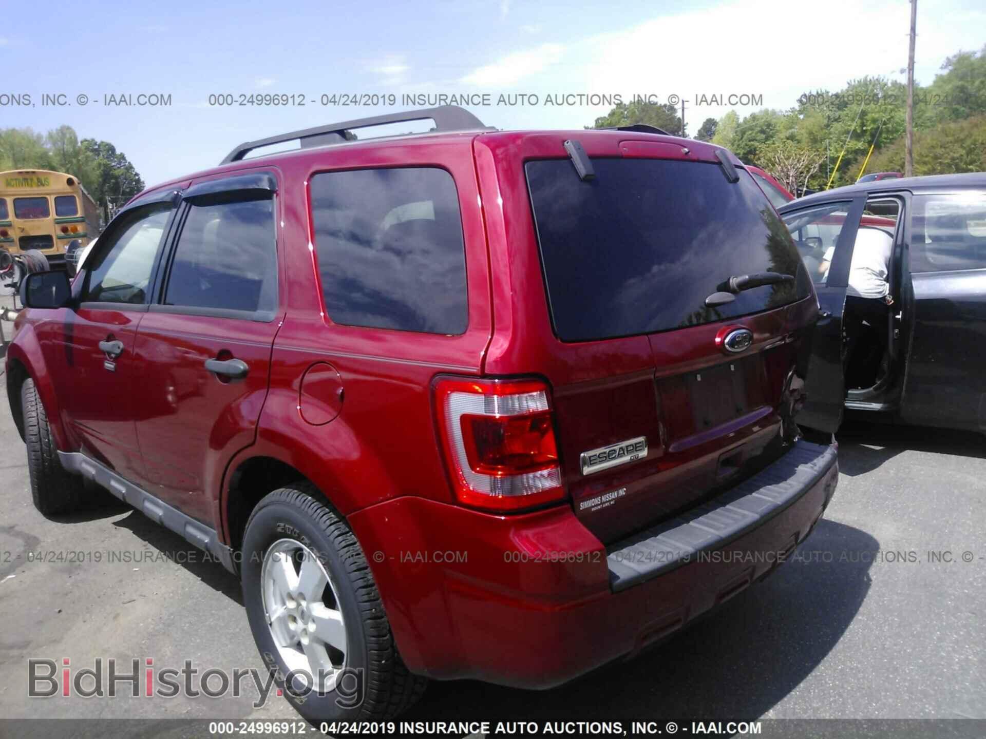 2011 FORD ESCAPE - VIN: 1FMCU9D79BKB34098 - Фото 3