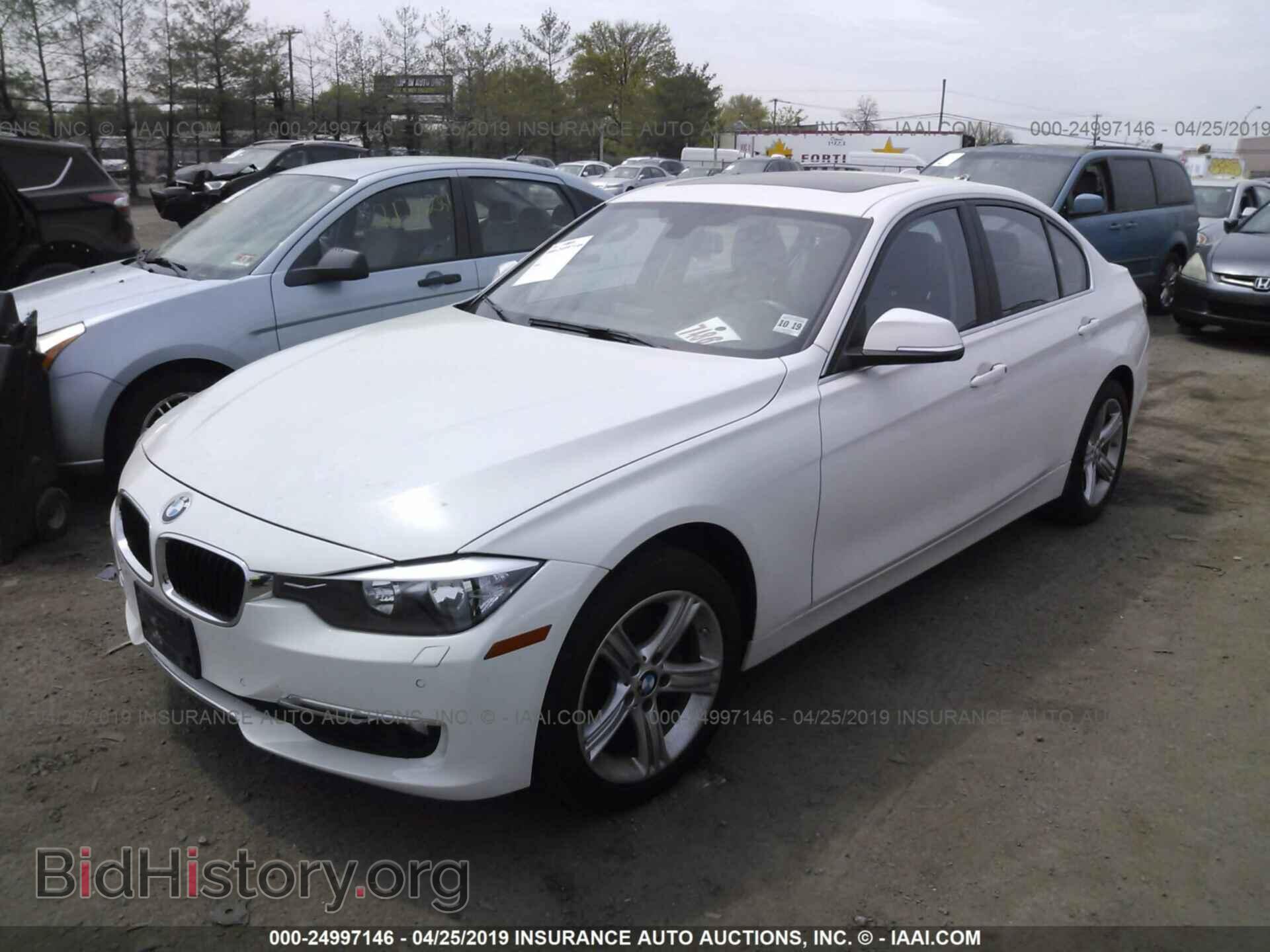 2015 BMW 328 - VIN: WBA3B5C53FF959598 - Фото 2