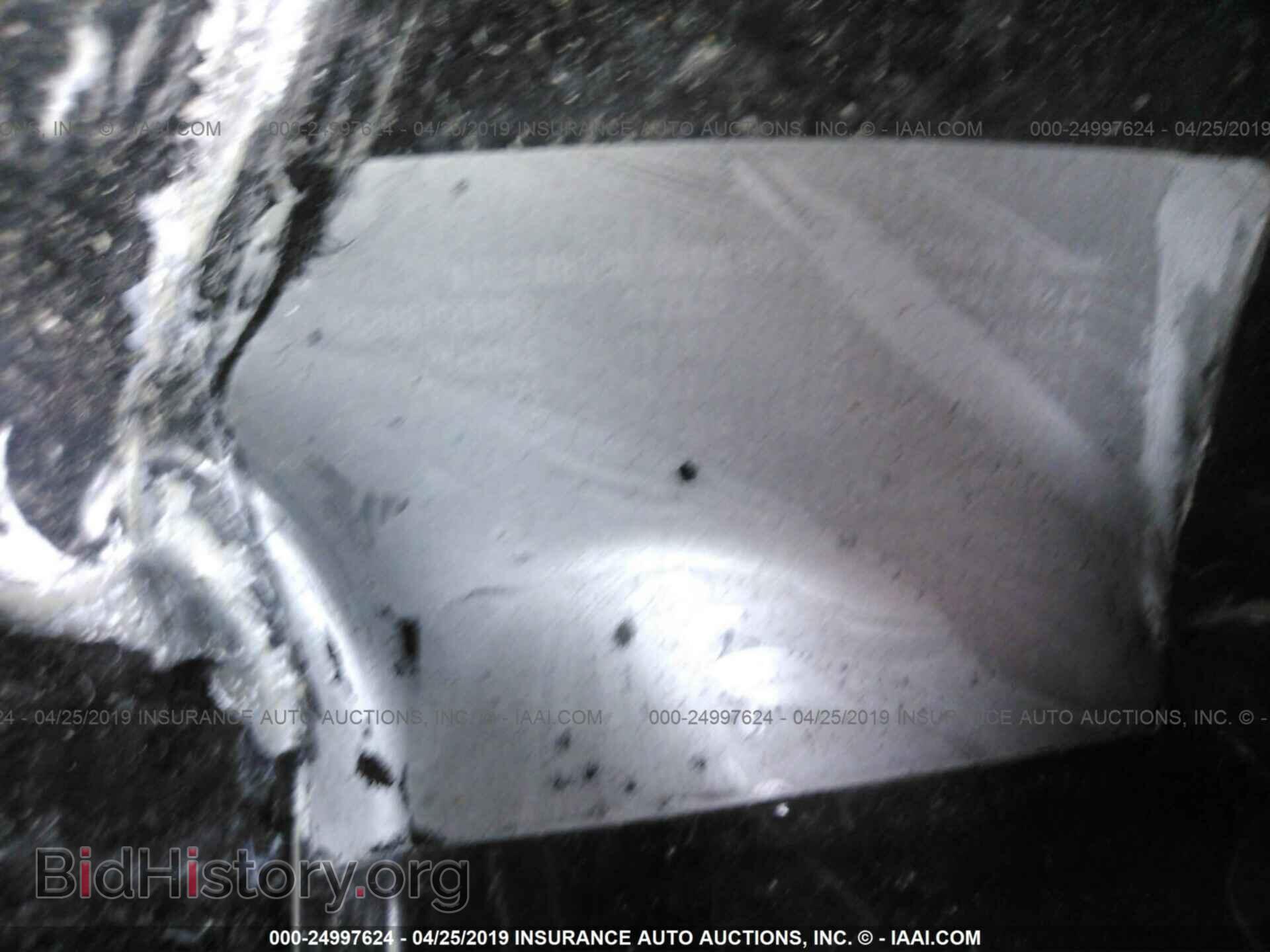 2013 GMC SIERRA - VIN: 1GT120CG7DF142811 - Фото 9