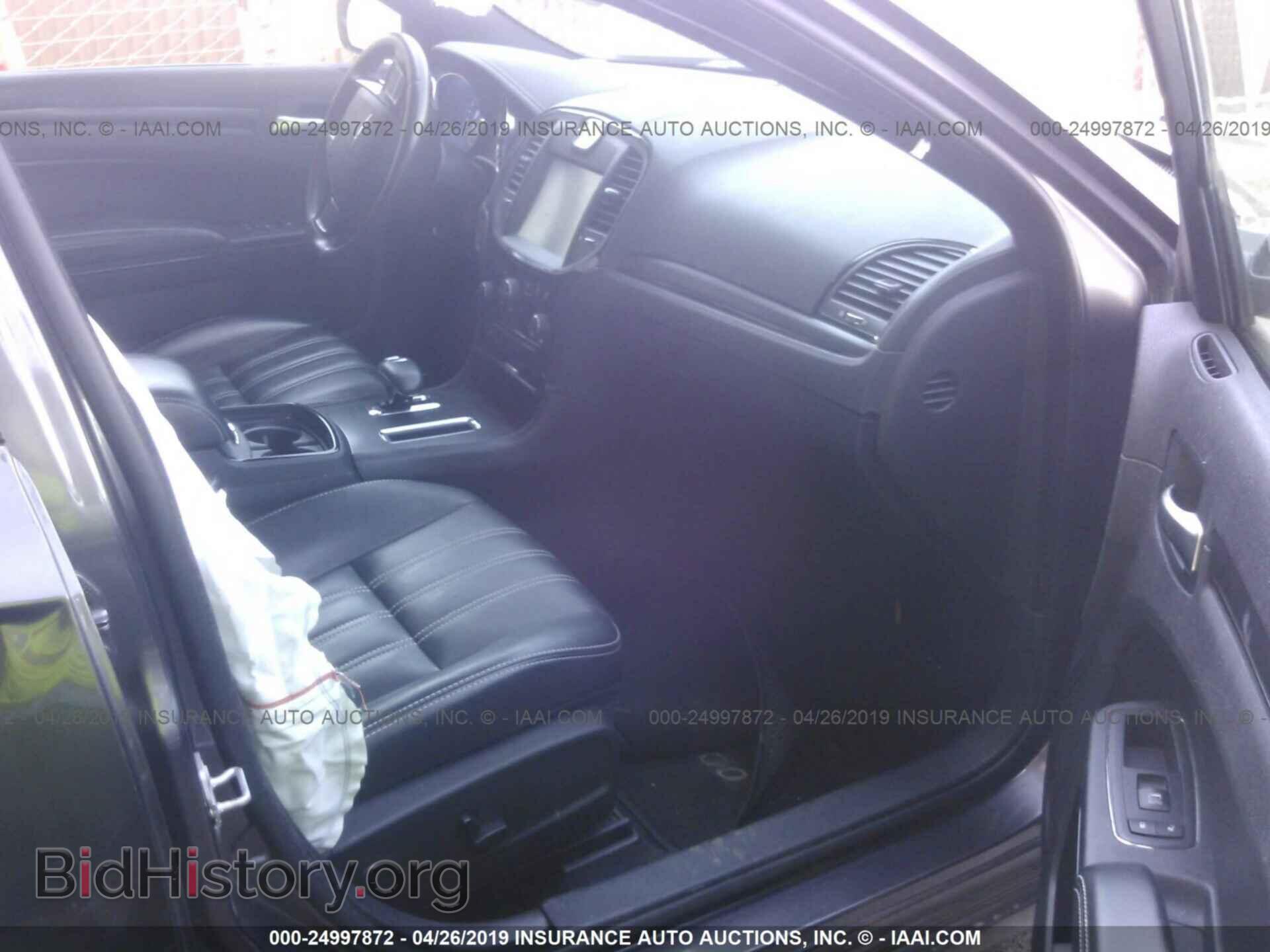 2014 CHRYSLER 300 - VIN: 2C3CCAGG7EH353243 - Photo 5