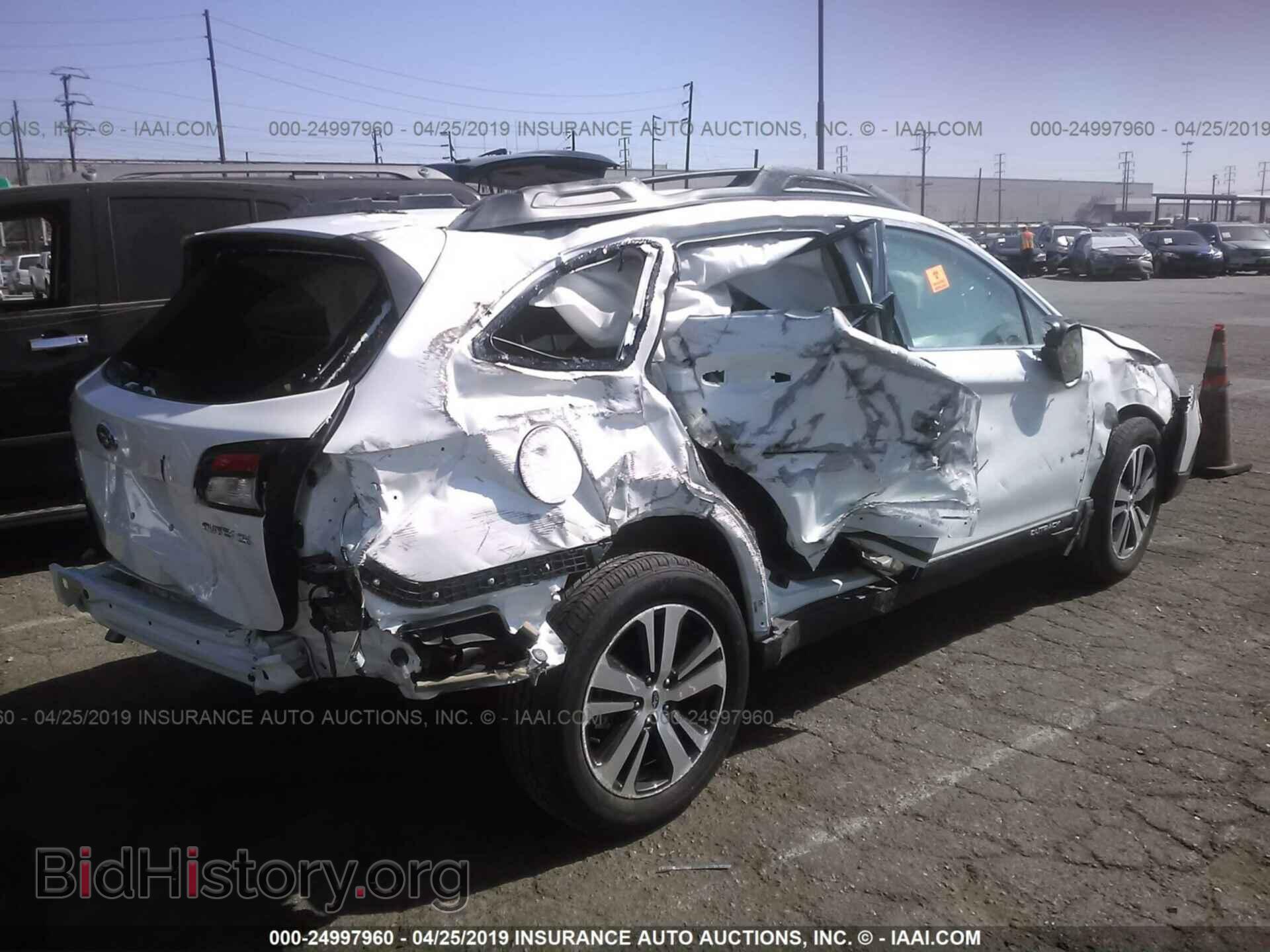 2019 SUBARU OUTBACK - VIN: 4S4BSANC7K3238887 - Фото 4