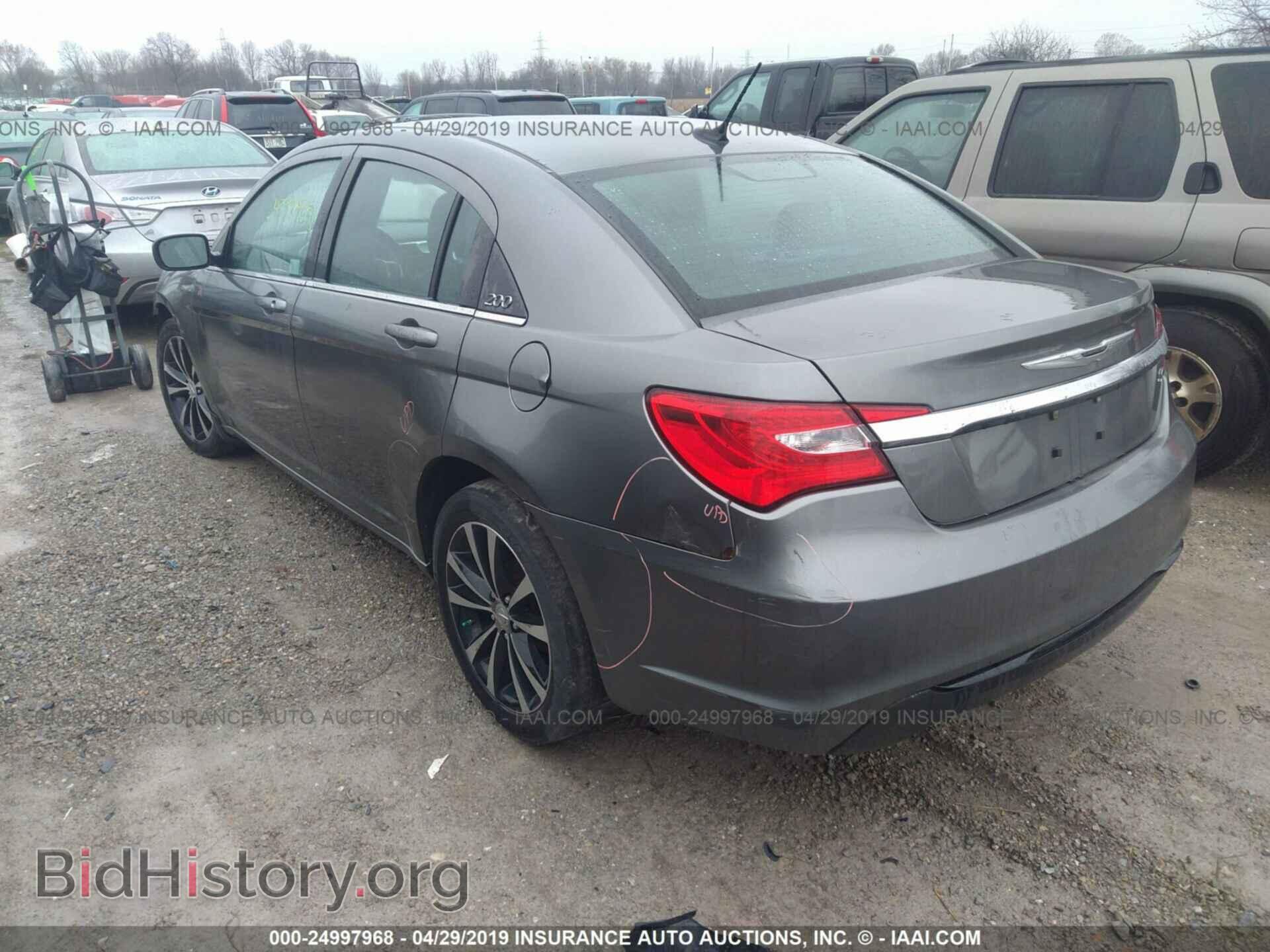 2012 CHRYSLER 200 - VIN: 1C3CCBHG5CN174143 - Фото 3