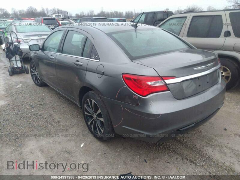 2012 Chrysler 200 (VIN 1C3CCBHG5CN174143) — фото 3 из 10