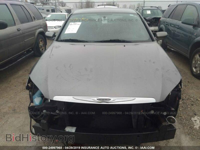 2012 Chrysler 200 (VIN 1C3CCBHG5CN174143) — фото 6 из 10