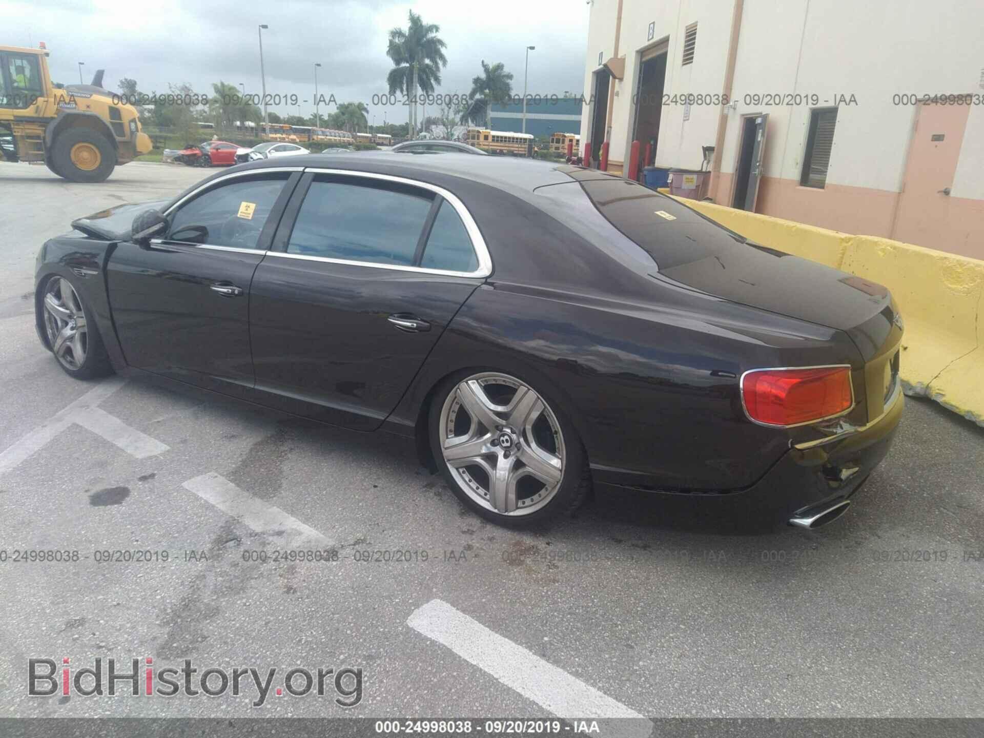 2015 Bentley Flying Spur - VIN: SCBEC9ZA6FC044866 - Фото 3