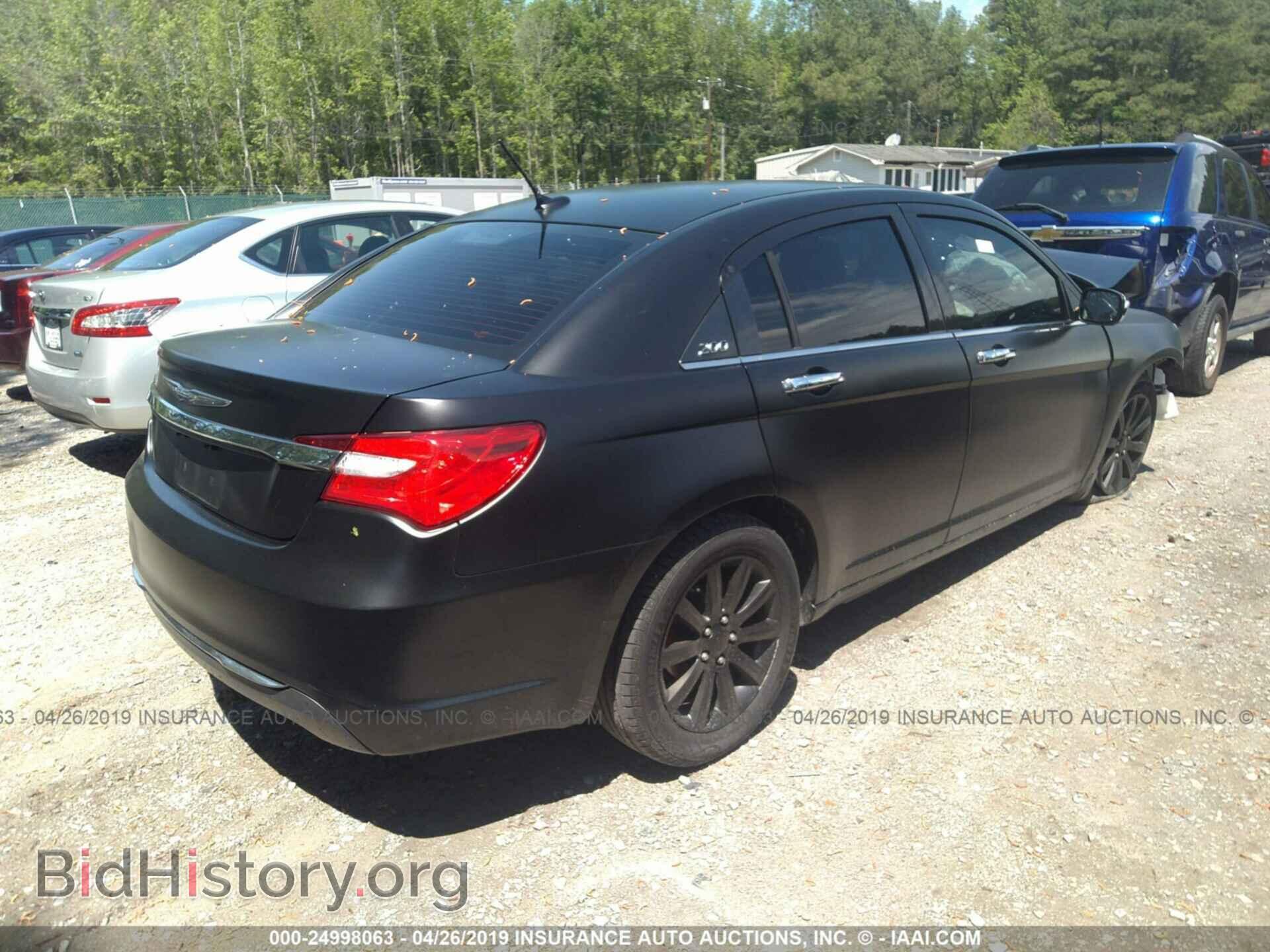 2013 CHRYSLER 200 - VIN: 1C3CCBCG6DN755062 - Фото 4