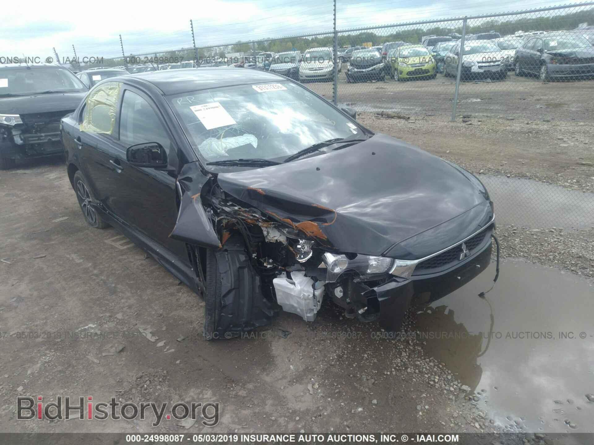 Photo JA32U2FU9HU015778 - MITSUBISHI LANCER 2017