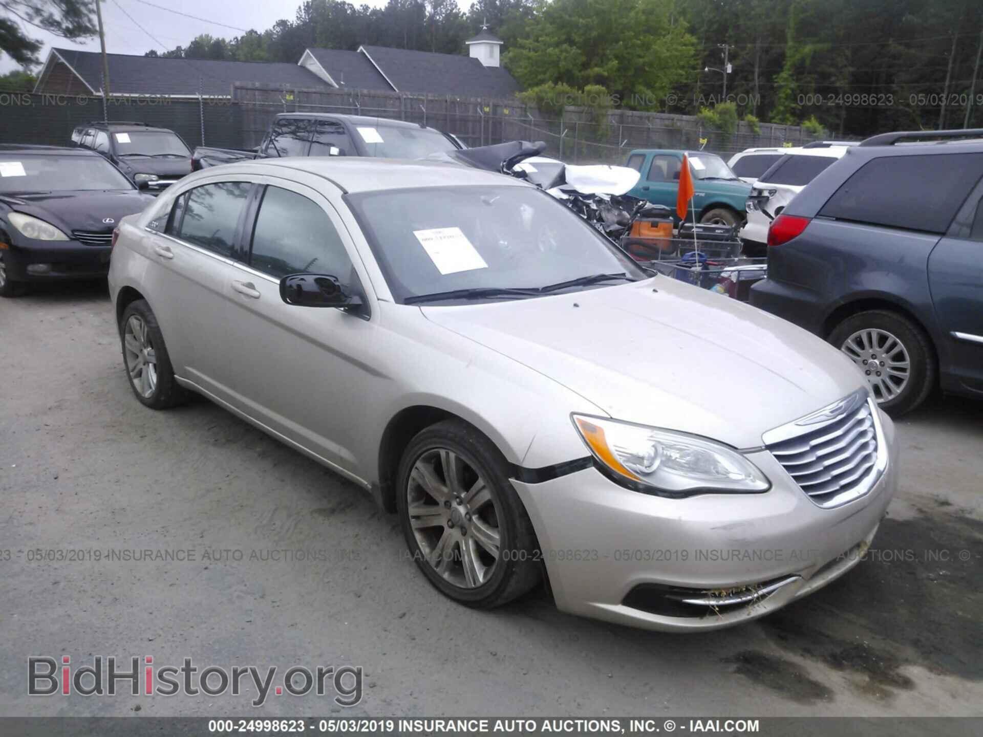 Photo 1C3CCBAB8DN698046 - CHRYSLER 200 2013