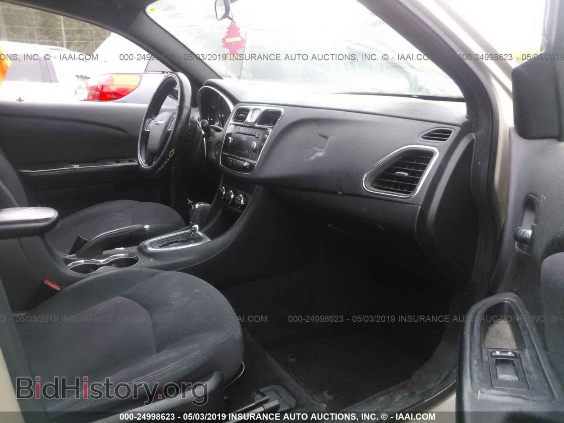2013 CHRYSLER 200 - VIN: 1C3CCBAB8DN698046 - Photo 5