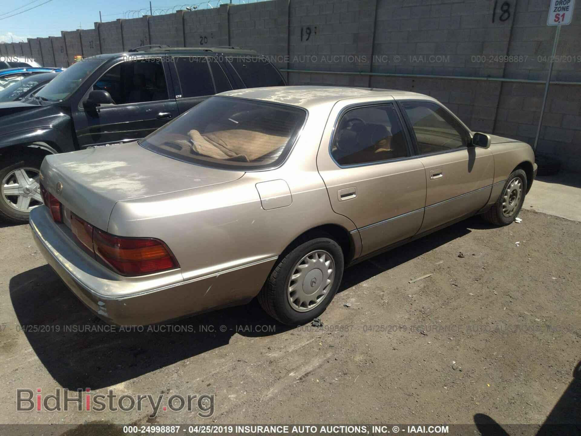 1992 LEXUS LS - VIN: JT8UF11E2N0108075 - Фото 4