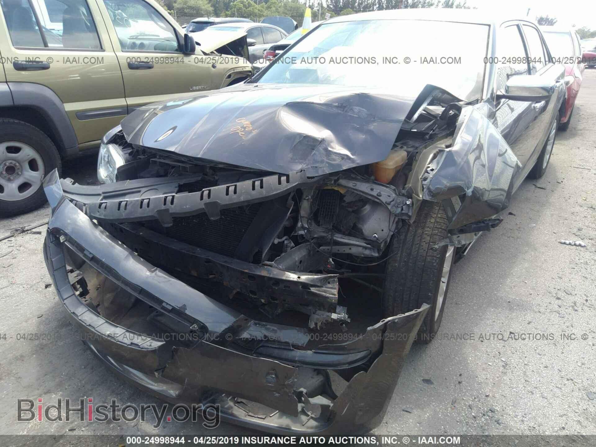 2013 CHRYSLER 300 - VIN: 2C3CCAAG2DH611966 - Photo 6