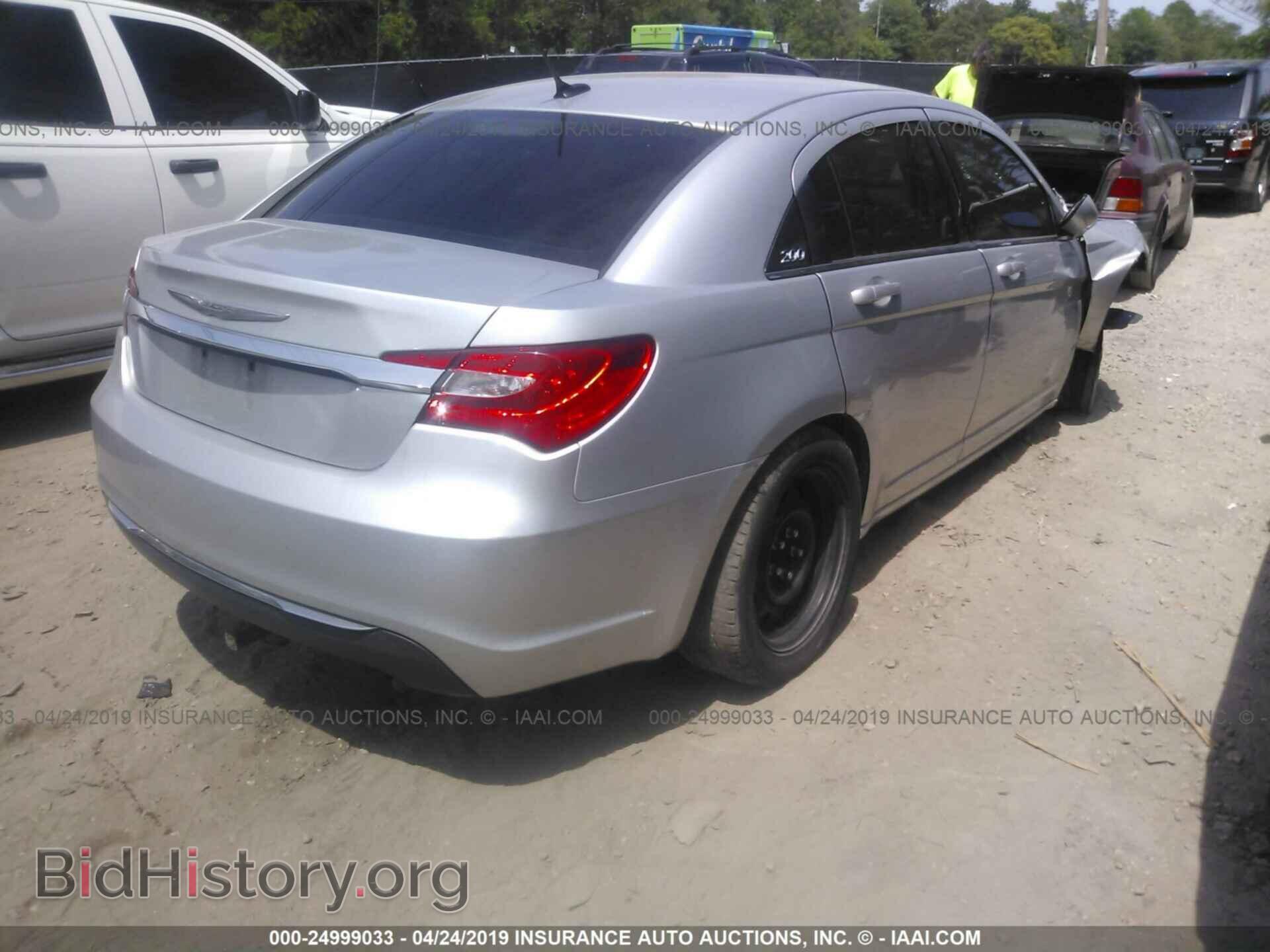 2012 CHRYSLER 200 - VIN: 1C3CCBAB7CN145015 - Фото 4
