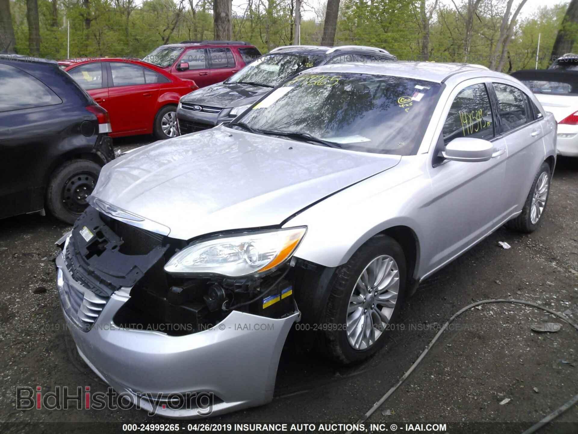 2012 CHRYSLER 200 - VIN: 1C3CCBAB9CN100495 - Фото 2