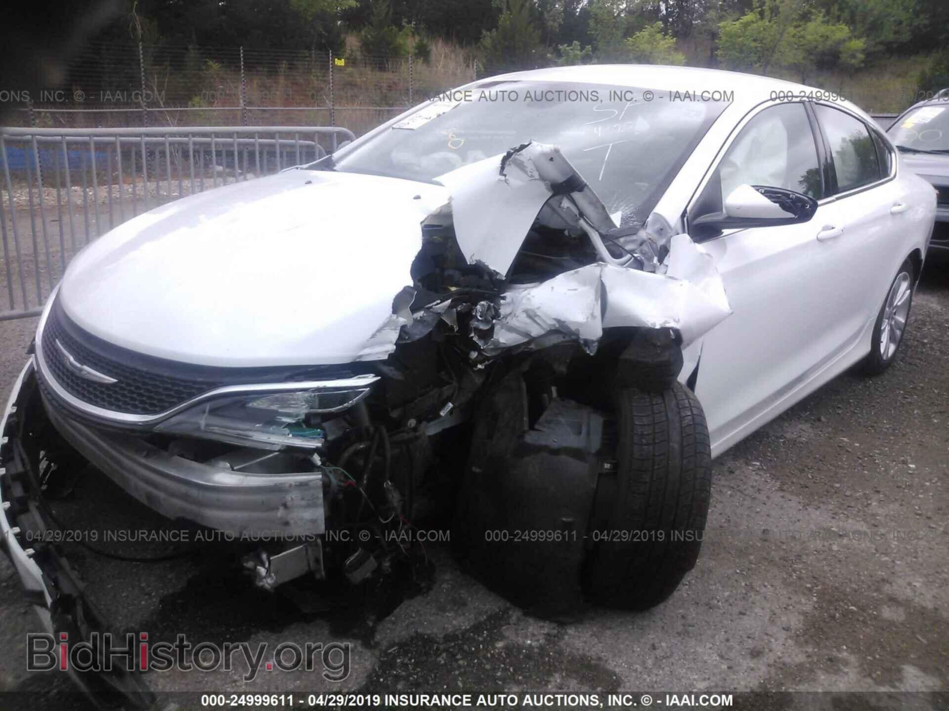 2016 CHRYSLER 200 - VIN: 1C3CCCAB3GN136176 - Фото 2