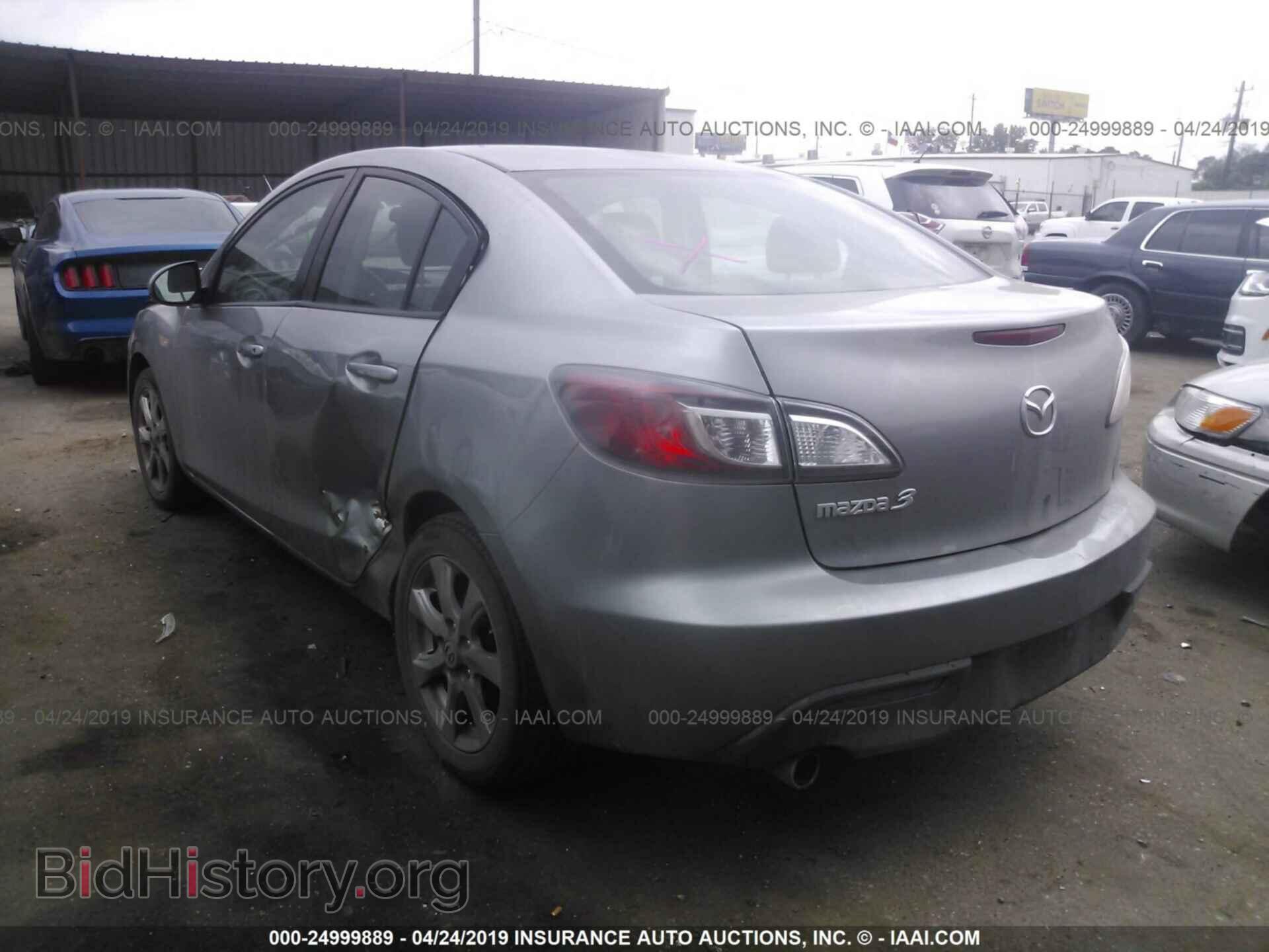 2011 MAZDA 3 - VIN: JM1BL1VF4B1416293 - Фото 3