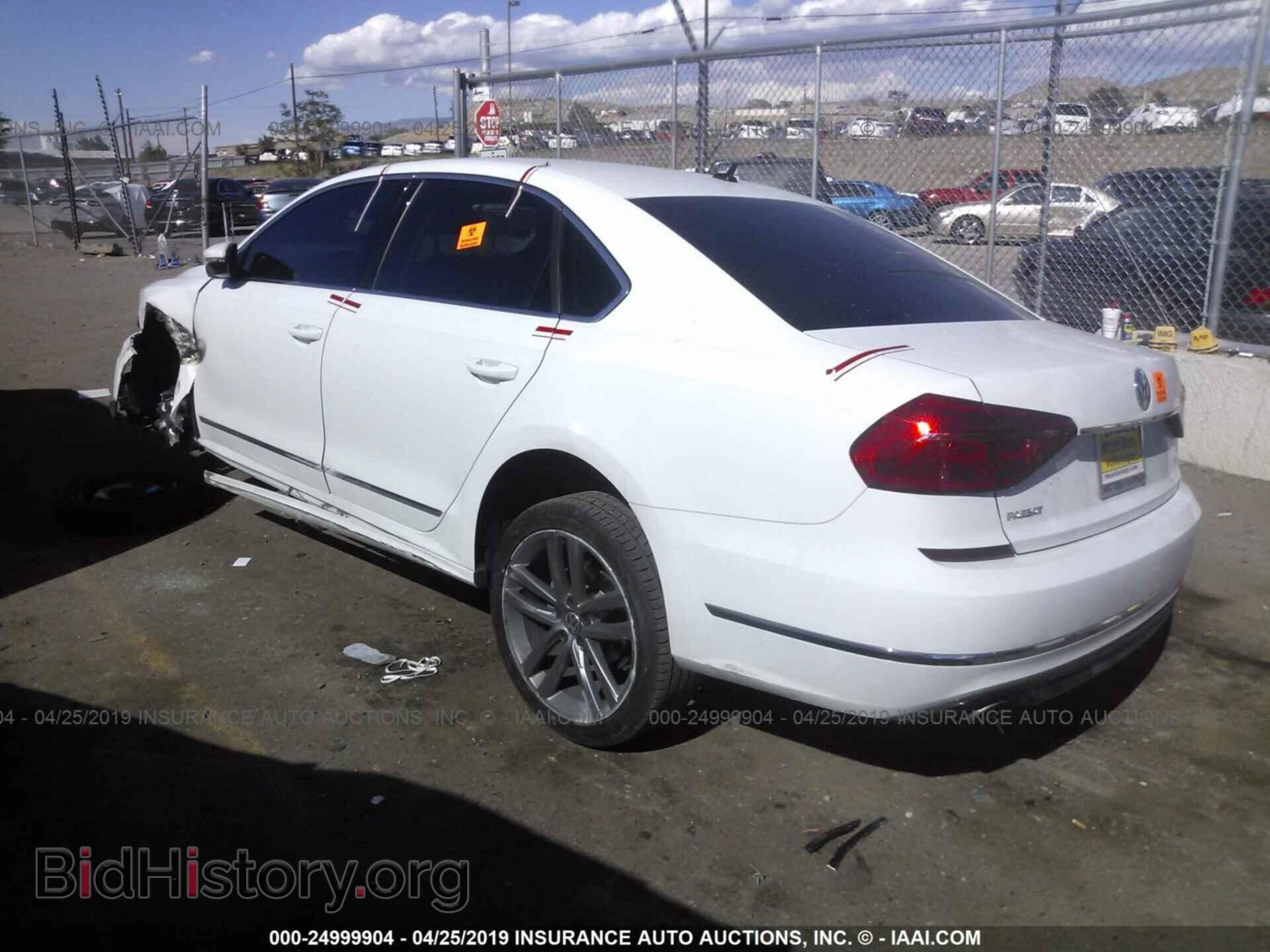 2016 VOLKSWAGEN PASSAT - VIN: 1VWAT7A32GC045363 - Фото 3