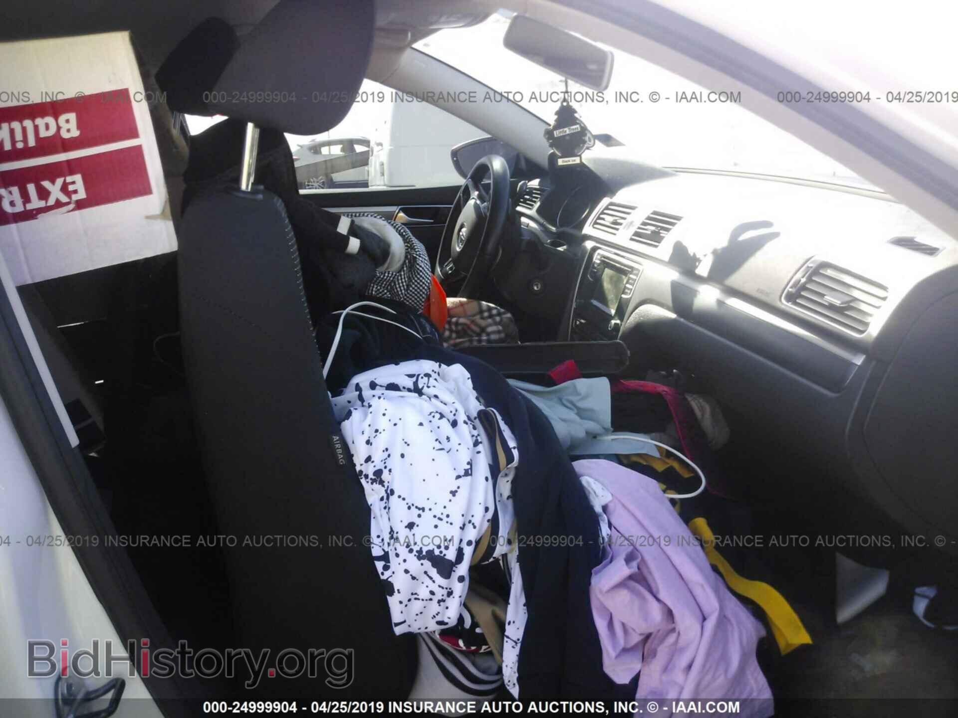 2016 VOLKSWAGEN PASSAT - VIN: 1VWAT7A32GC045363 - Фото 5